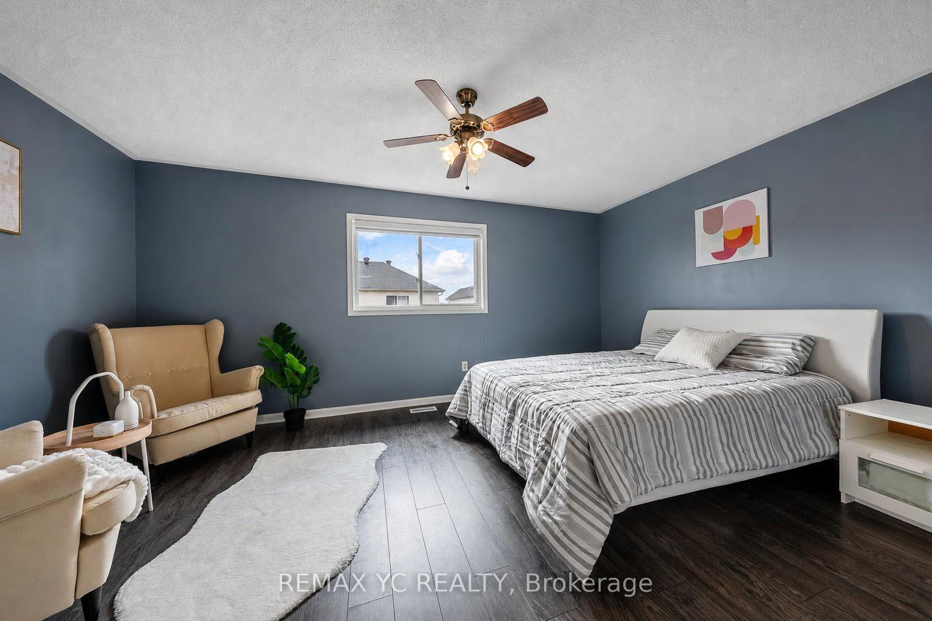 Photo 15 of 18 Coleman Drive, Barrie, Edgehill Drive — HOMEH