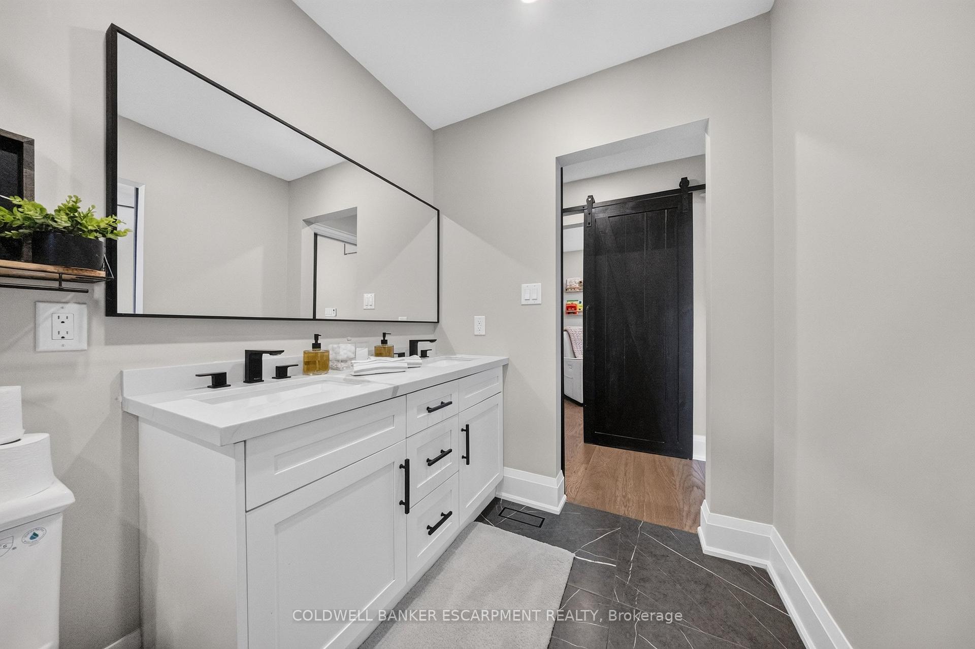 Photo 30 of 18 Meadvale Road, Halton Hills, Acton — HOMEH