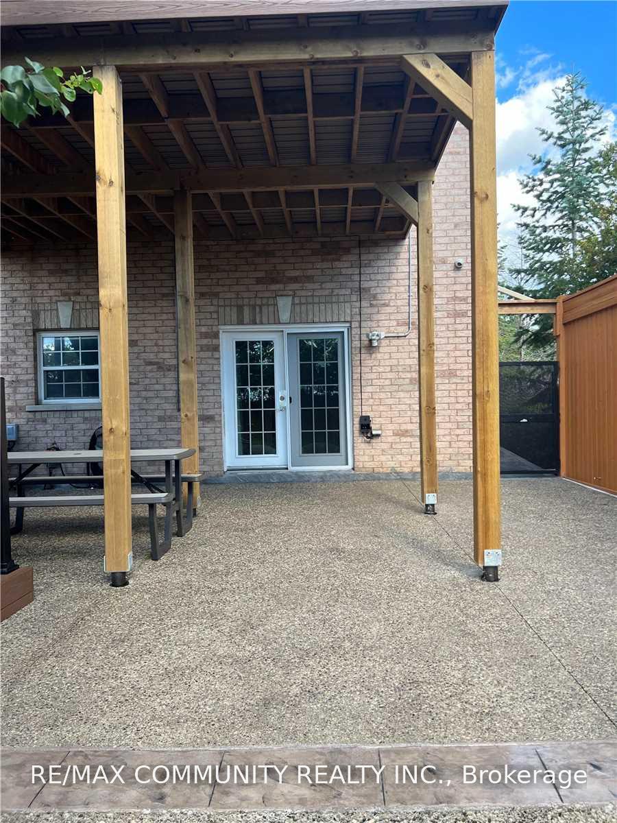 Photo 4 of Unit BSMT, 38 Bestview Crescent, Vaughan, Rural Vaughan — HOMEH