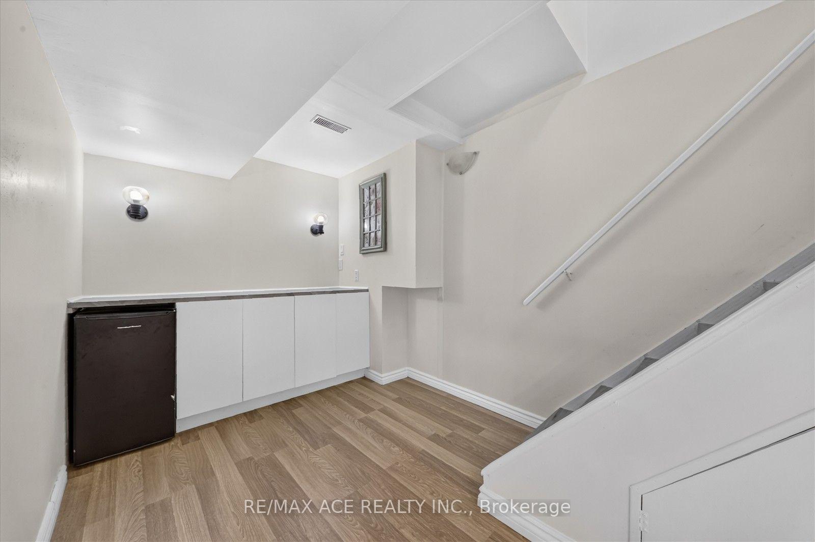 Photo 28 of 101 Greenfield Crescent, Whitby, Blue Grass Meadows — HOMEH