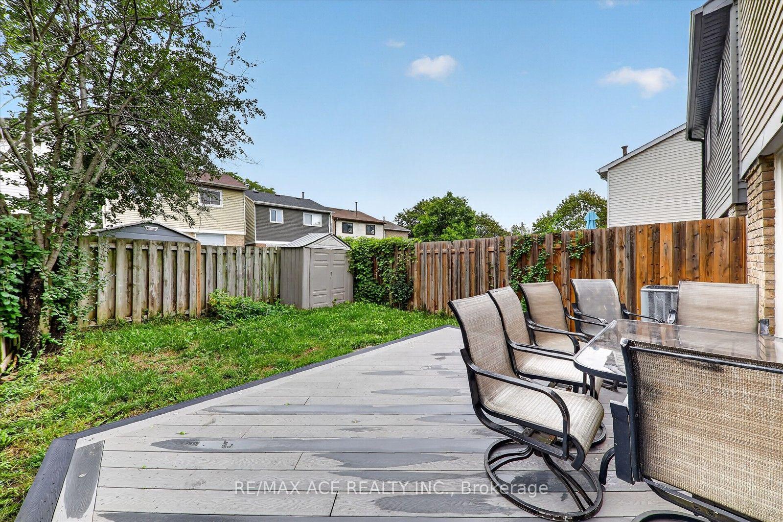 Photo 34 of 101 Greenfield Crescent, Whitby, Blue Grass Meadows — HOMEH