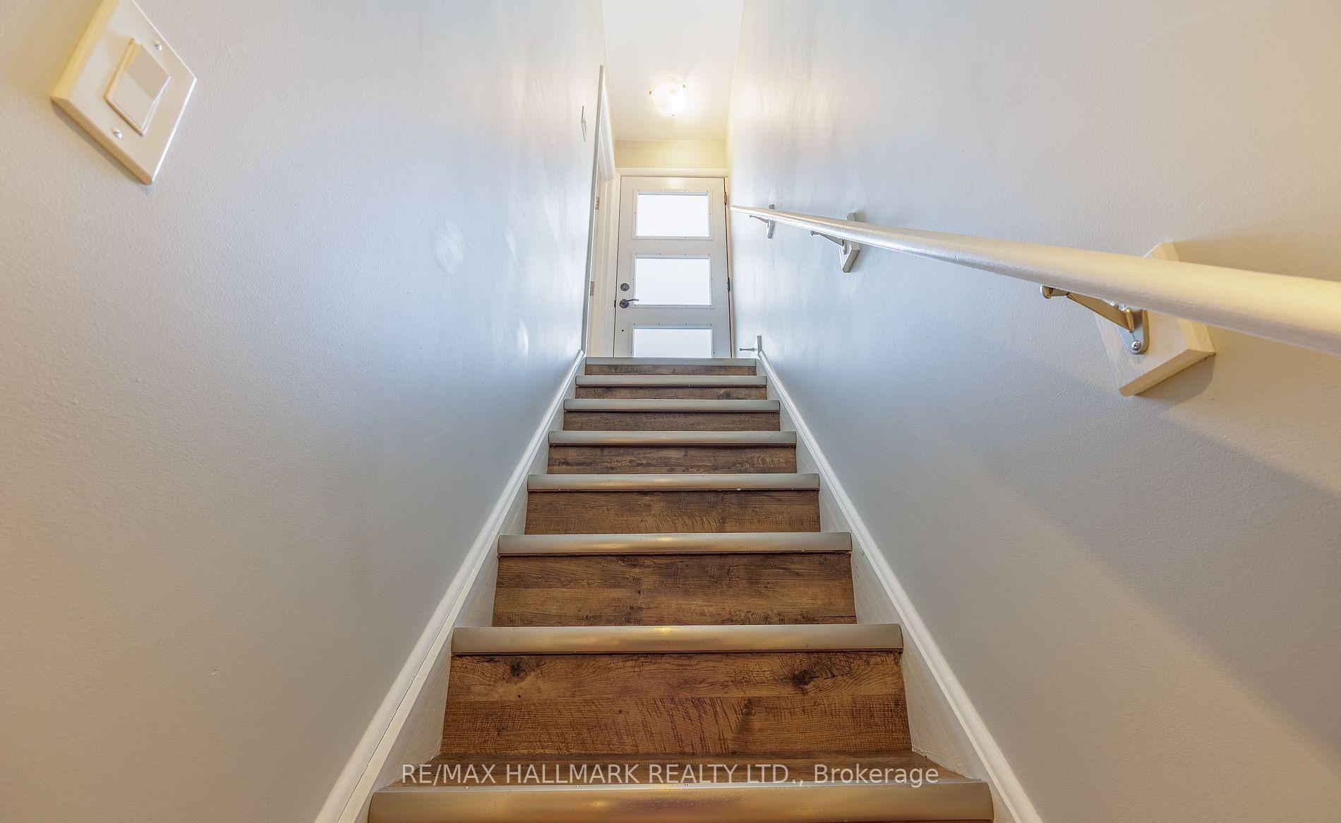 Photo 15 of 121 West 23rd Street, Hamilton, Westcliffe — HOMEH