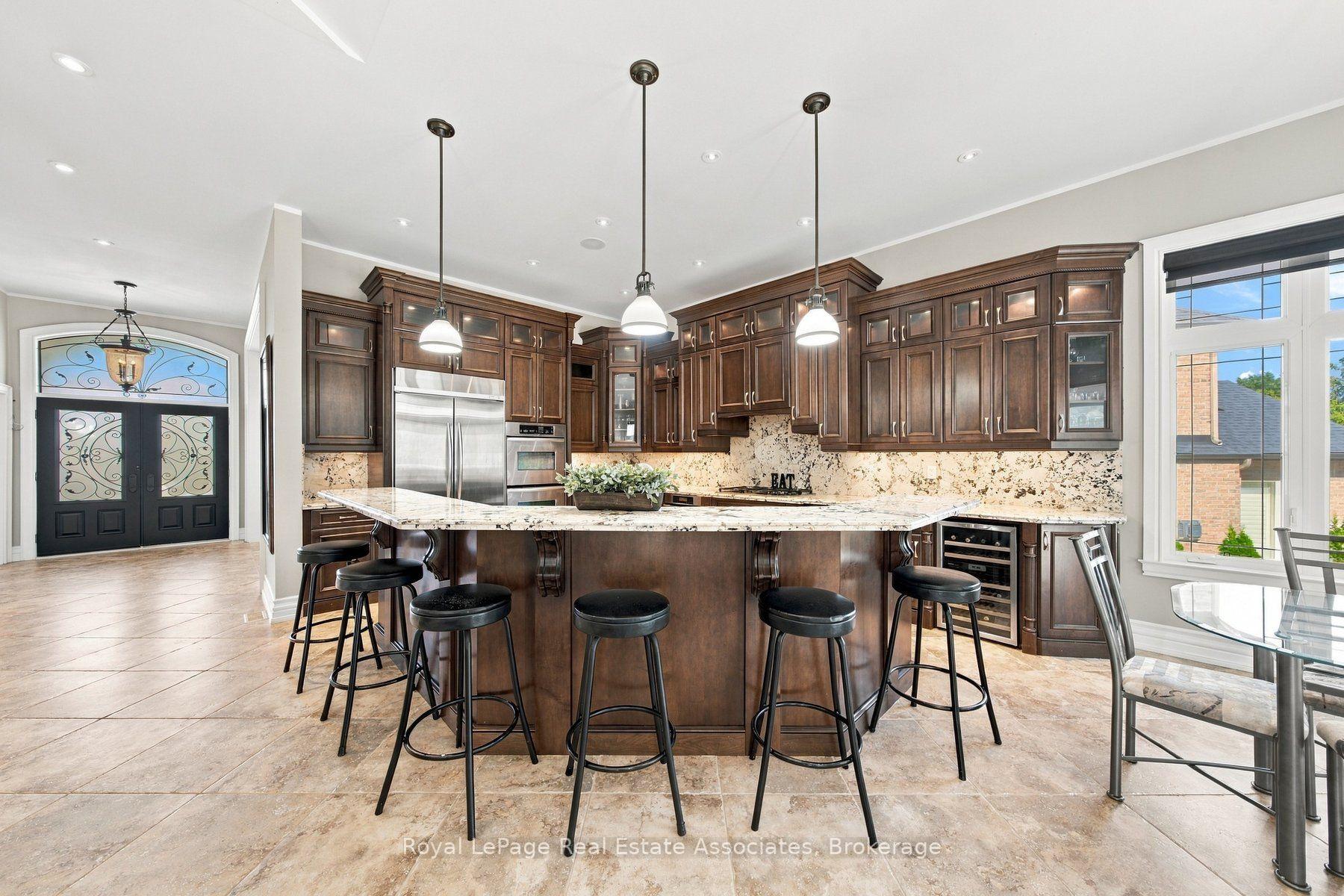 Photo 15 of 82 Margaret Avenue, Hamilton, Stoney Creek — HOMEH