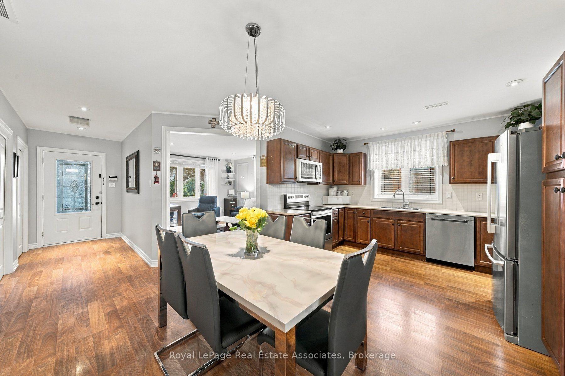 Photo 36 of 82 Margaret Avenue, Hamilton, Stoney Creek — HOMEH