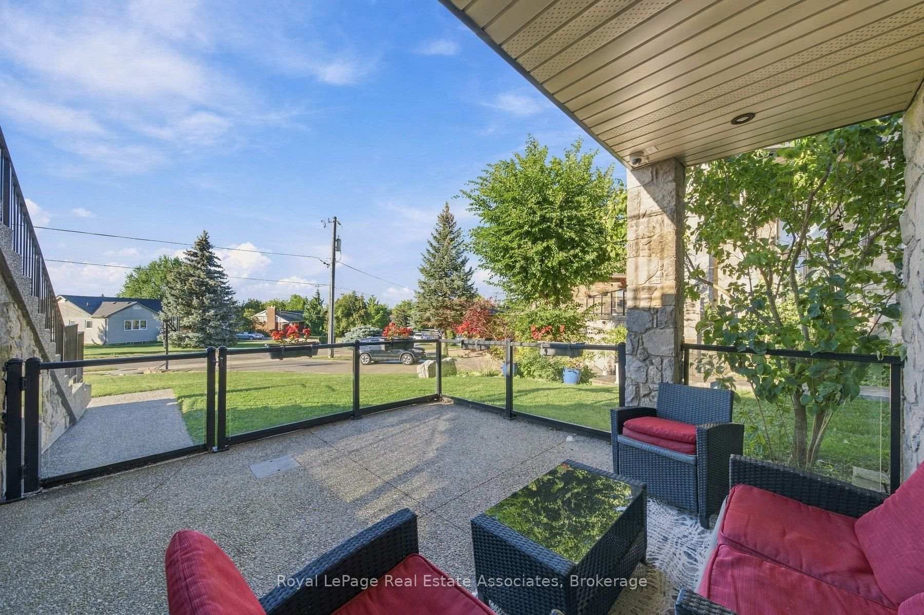 Photo 41 of 82 Margaret Avenue, Hamilton, Stoney Creek — HOMEH