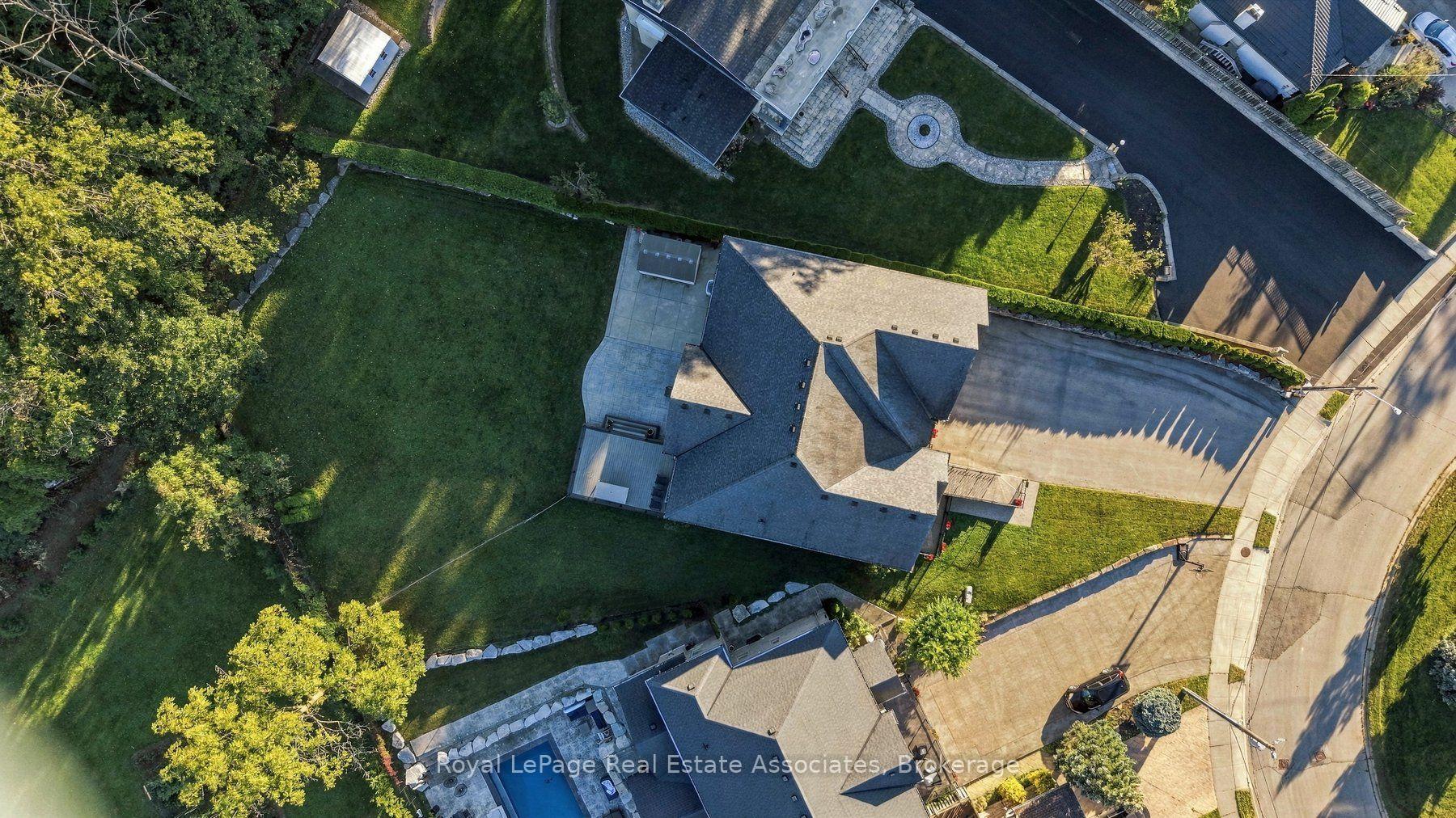 Photo 46 of 82 Margaret Avenue, Hamilton, Stoney Creek — HOMEH