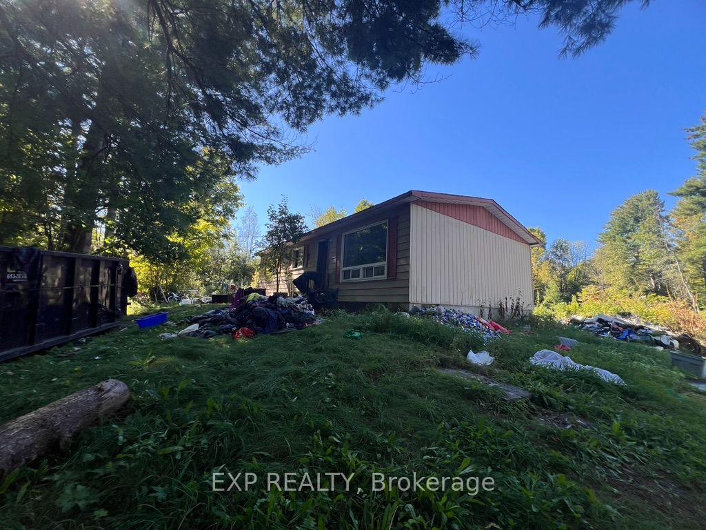 Photo 12 of 942 Bathurst 9TH Concession Road, Tay Valley, Bathurst/Burgess & Sherbrooke (North Burgess) Twp — HOMEH