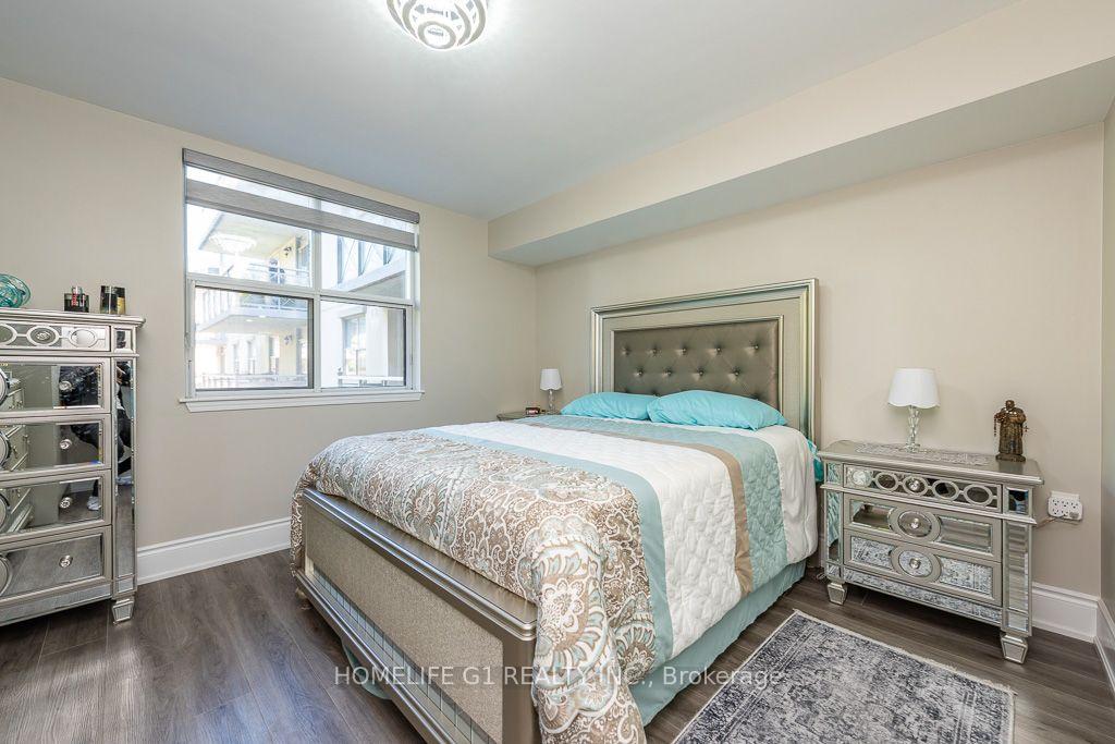 Photo 9 of Unit 303, 2500 Rutherford Road, Vaughan, Maple — HOMEH