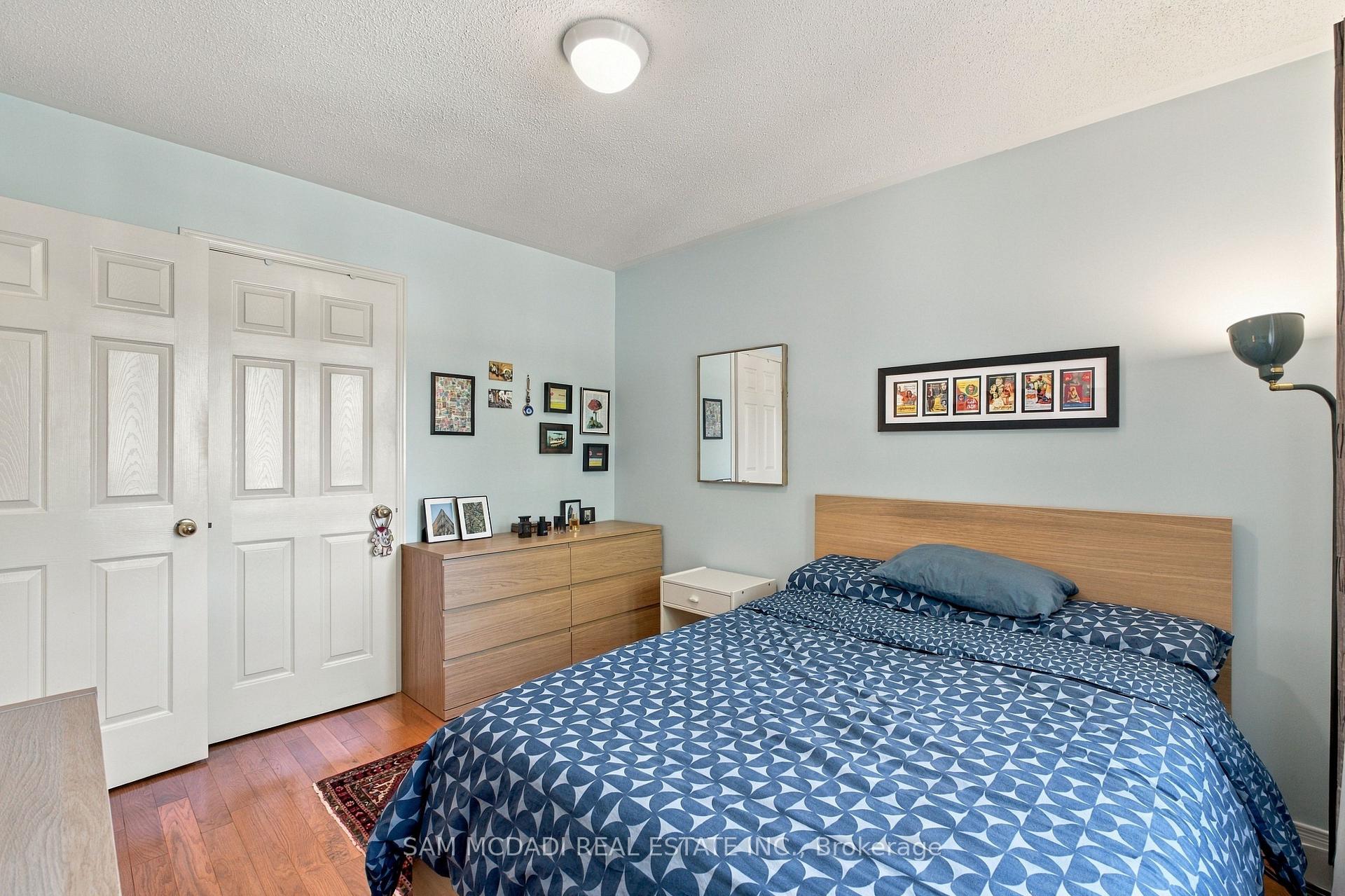 Photo 21 of 2148 Nightstar Drive, Oakville, Westmount — HOMEH