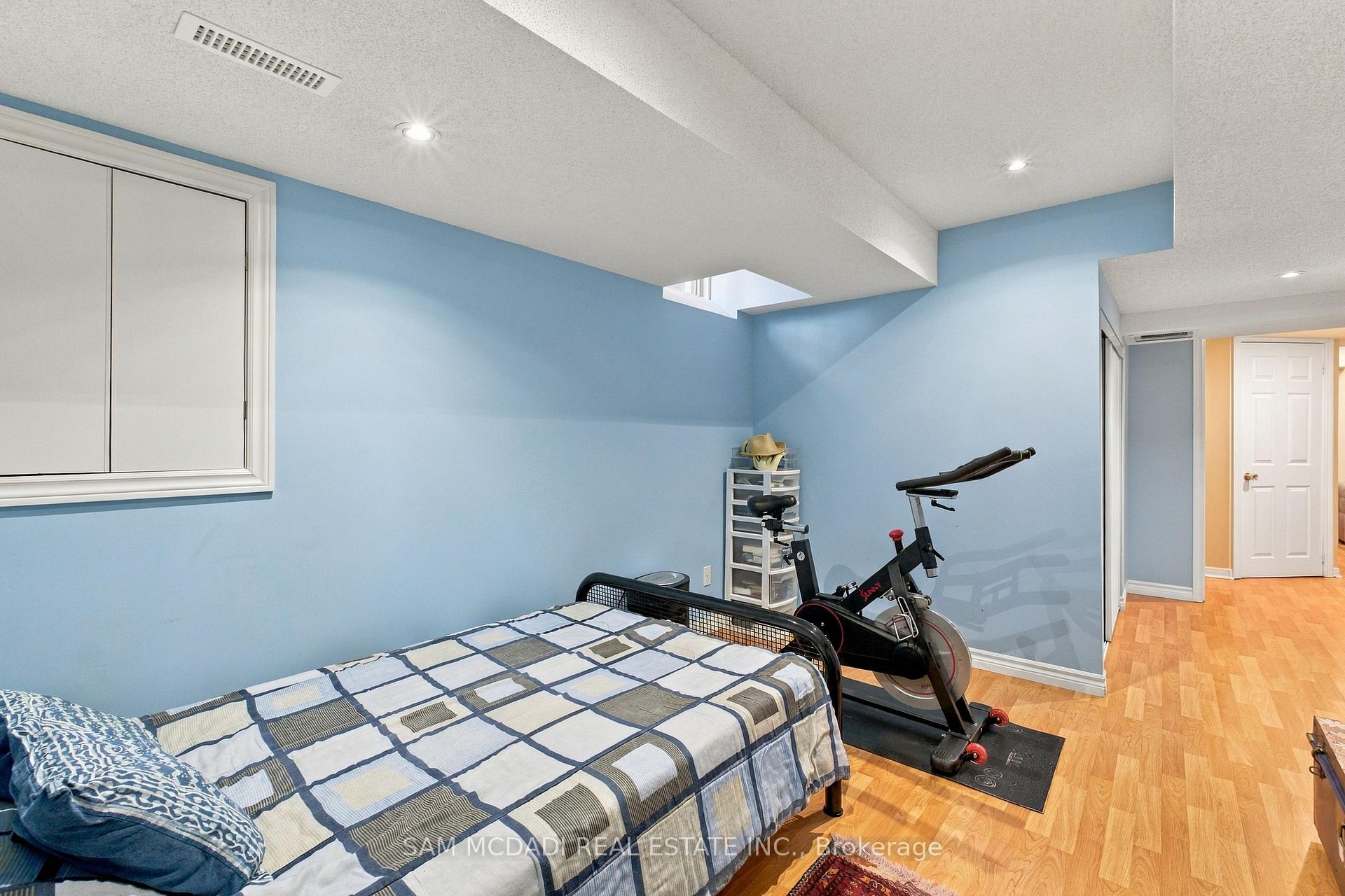 Photo 25 of 2148 Nightstar Drive, Oakville, Westmount — HOMEH