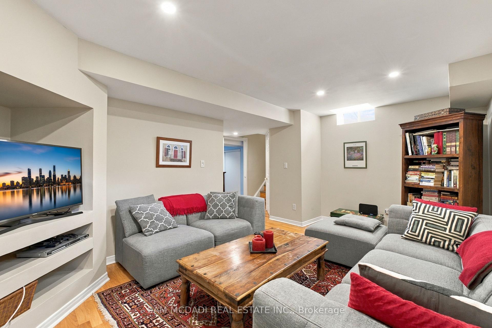 Photo 27 of 2148 Nightstar Drive, Oakville, Westmount — HOMEH