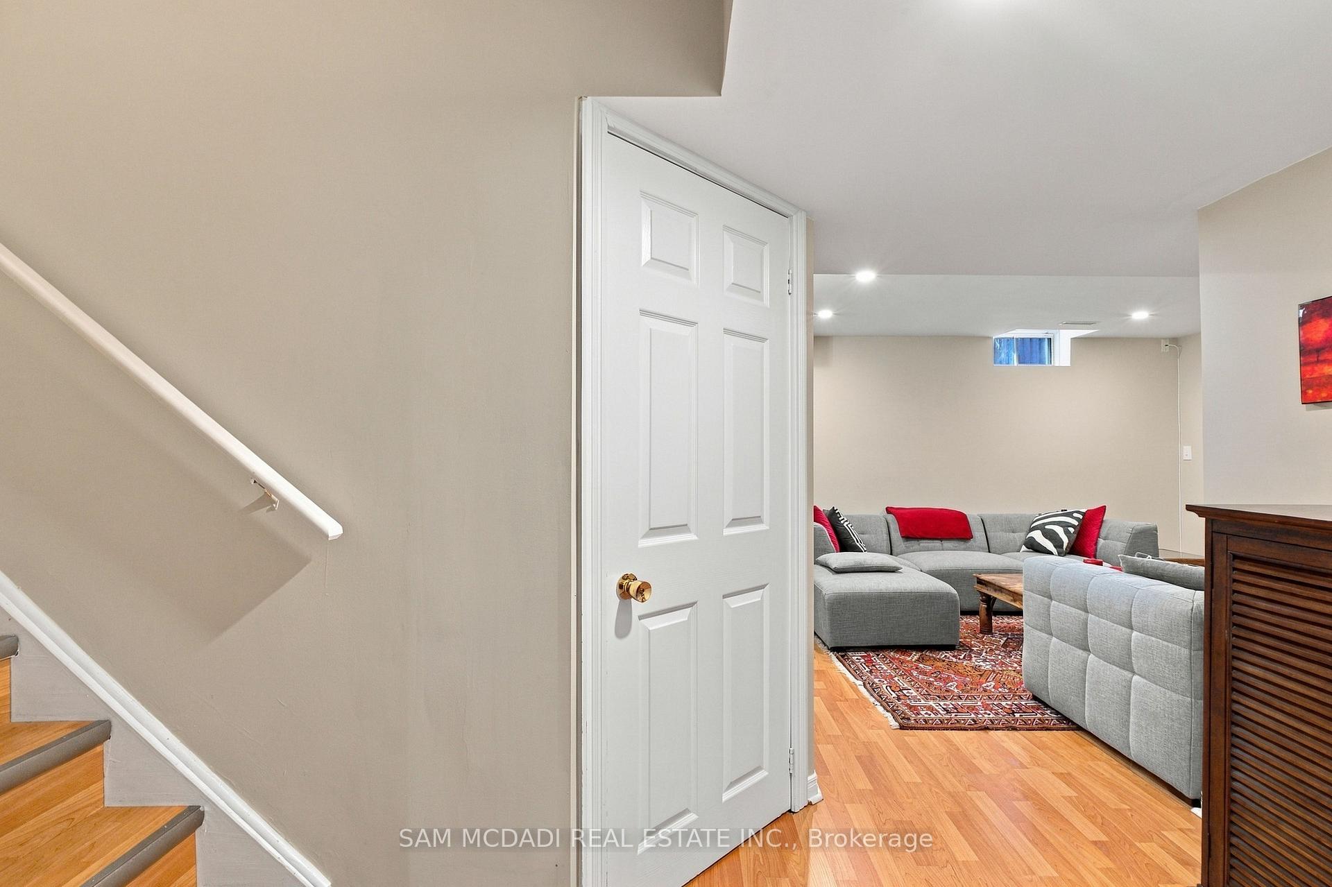 Photo 30 of 2148 Nightstar Drive, Oakville, Westmount — HOMEH