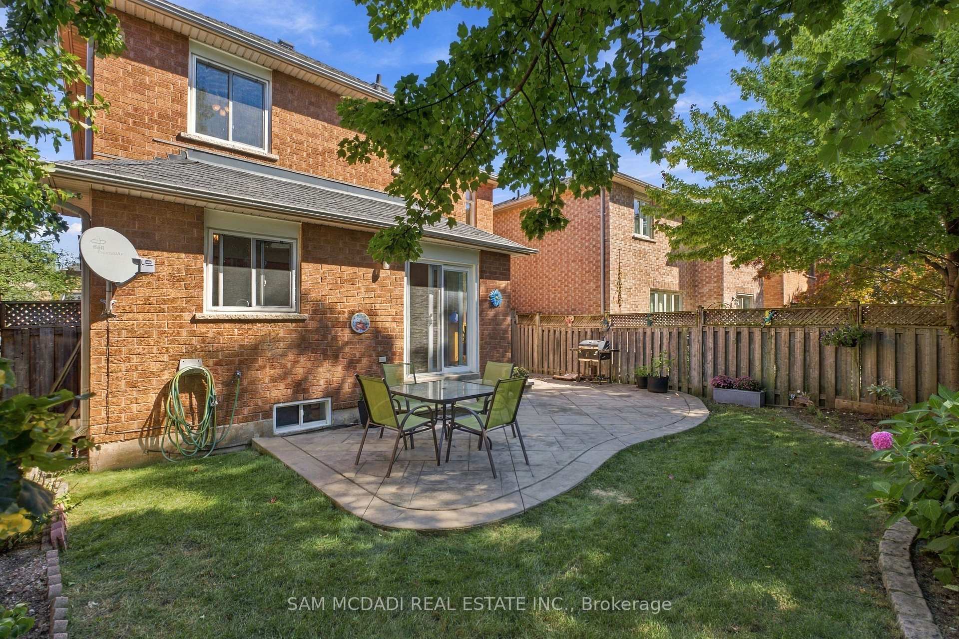 Photo 32 of 2148 Nightstar Drive, Oakville, Westmount — HOMEH