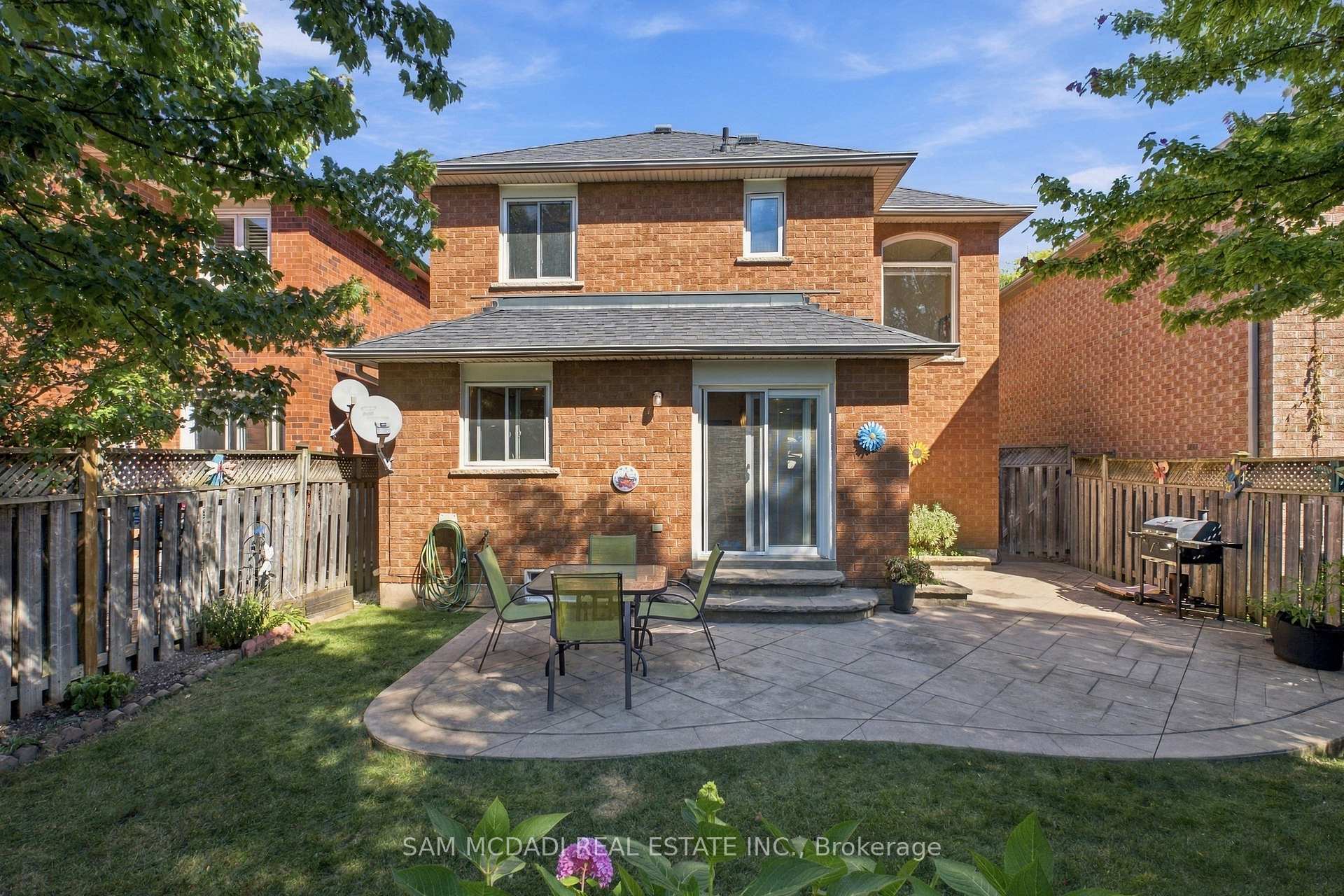 Photo 33 of 2148 Nightstar Drive, Oakville, Westmount — HOMEH