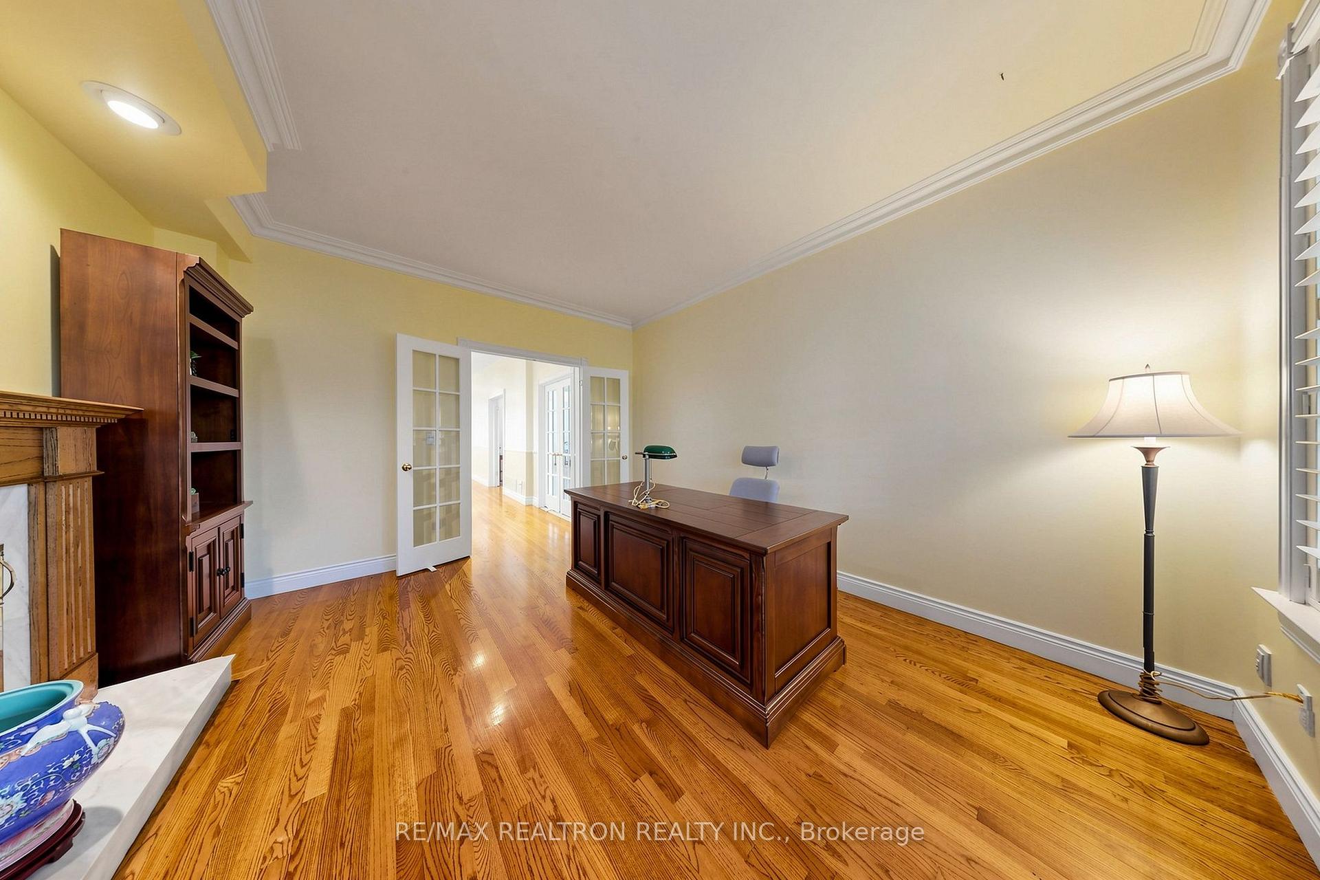 Photo 17 of 352 Deloraine Avenue, Toronto, Bedford Park-Nortown — HOMEH