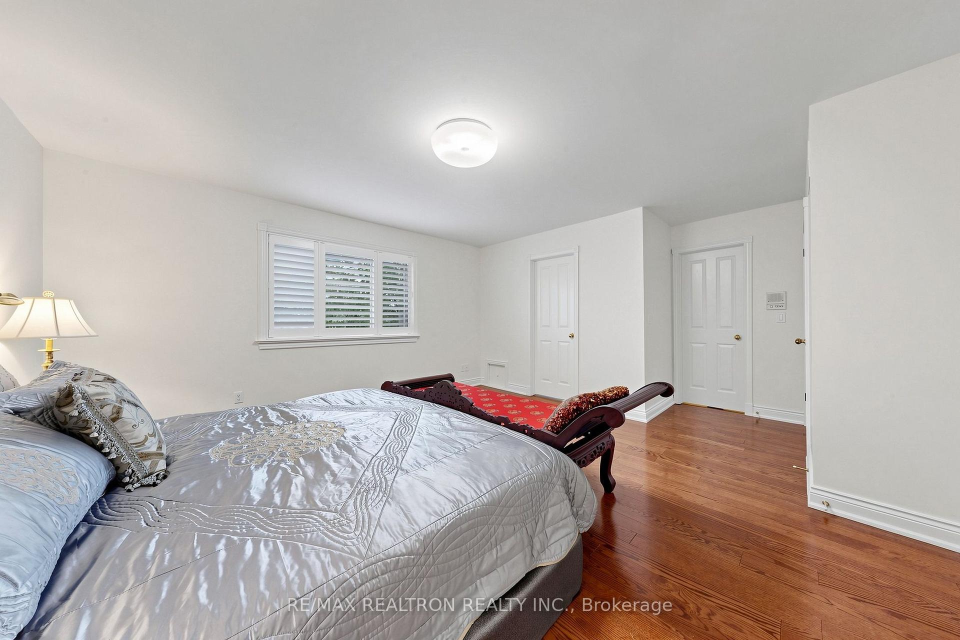 Photo 20 of 352 Deloraine Avenue, Toronto, Bedford Park-Nortown — HOMEH