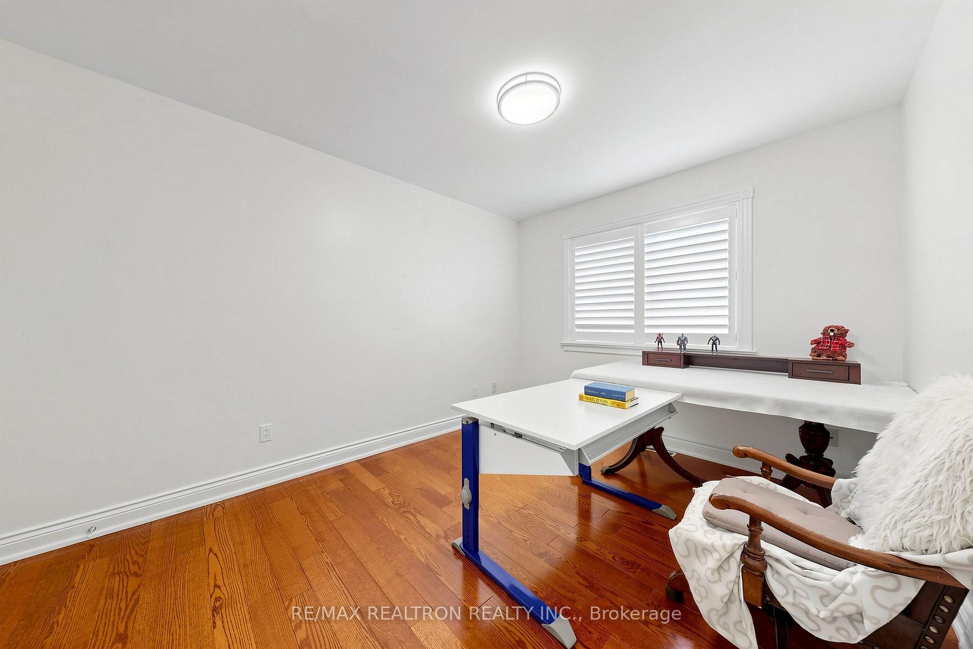 Photo 25 of 352 Deloraine Avenue, Toronto, Bedford Park-Nortown — HOMEH