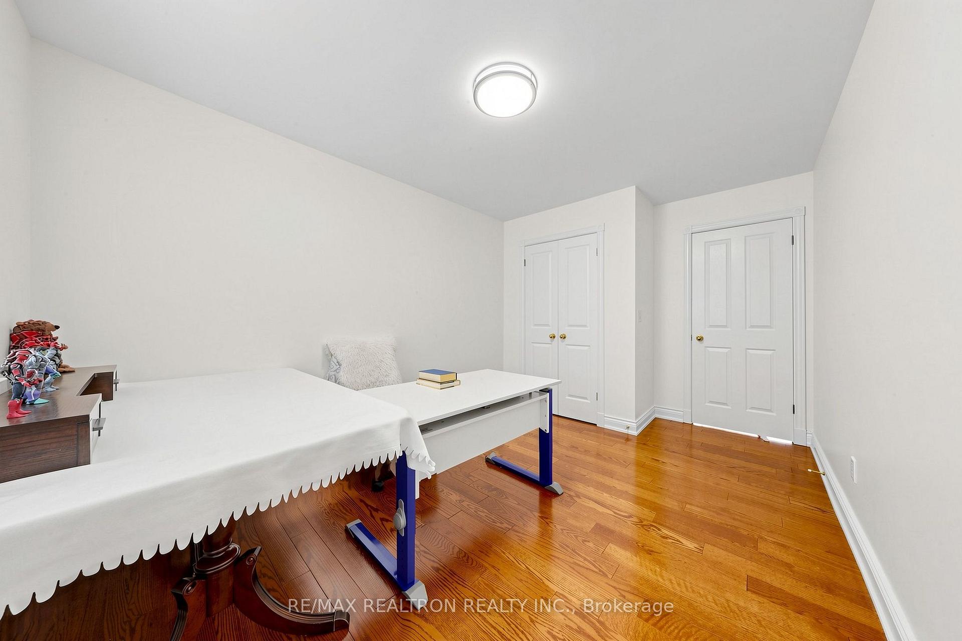 Photo 26 of 352 Deloraine Avenue, Toronto, Bedford Park-Nortown — HOMEH