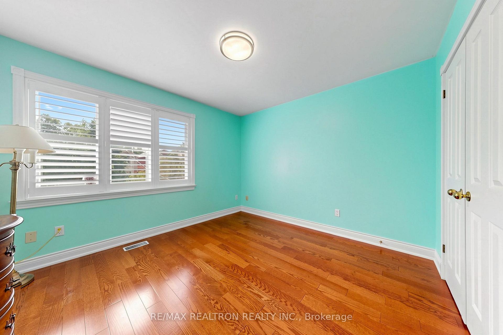 Photo 30 of 352 Deloraine Avenue, Toronto, Bedford Park-Nortown — HOMEH