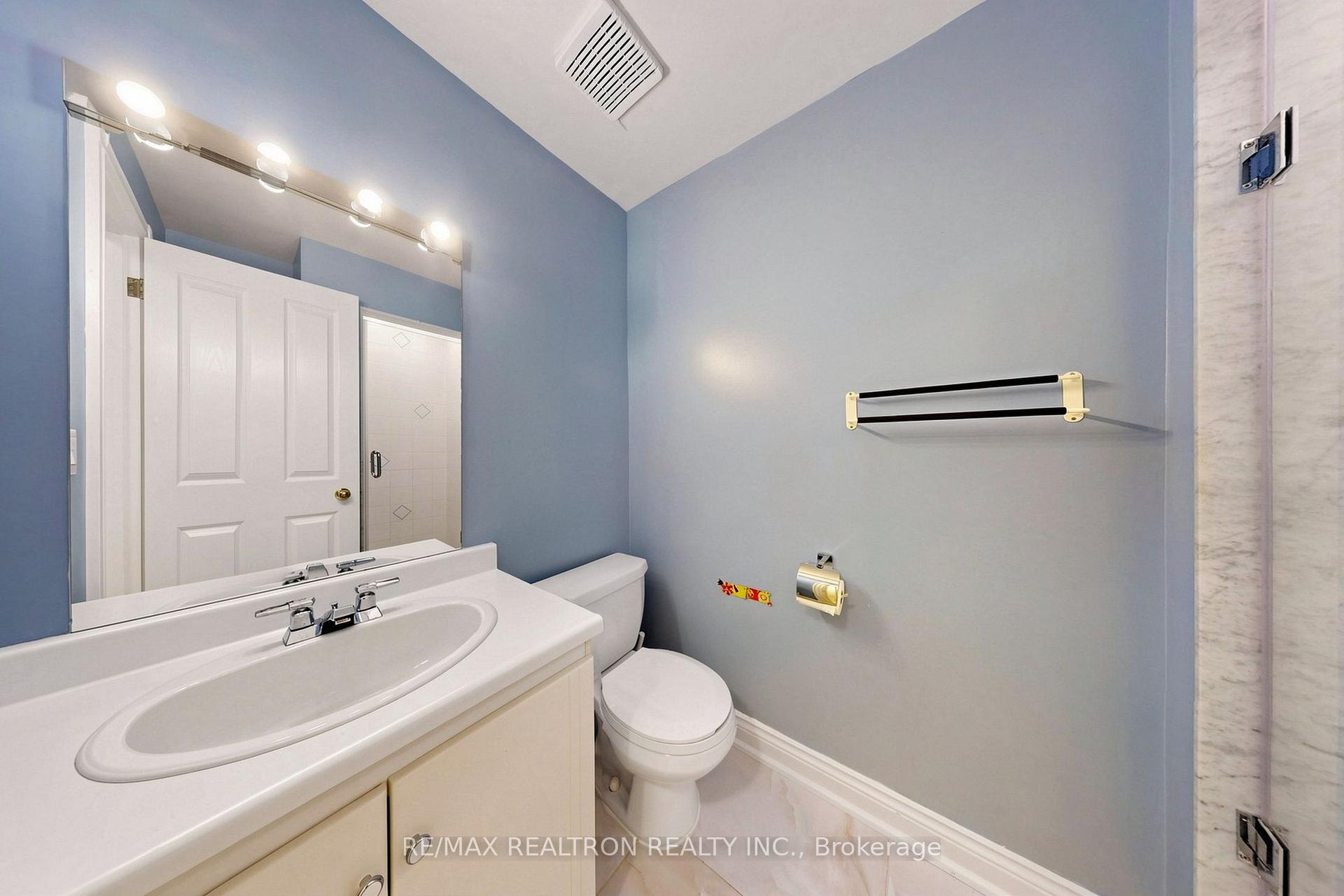 Photo 38 of 352 Deloraine Avenue, Toronto, Bedford Park-Nortown — HOMEH