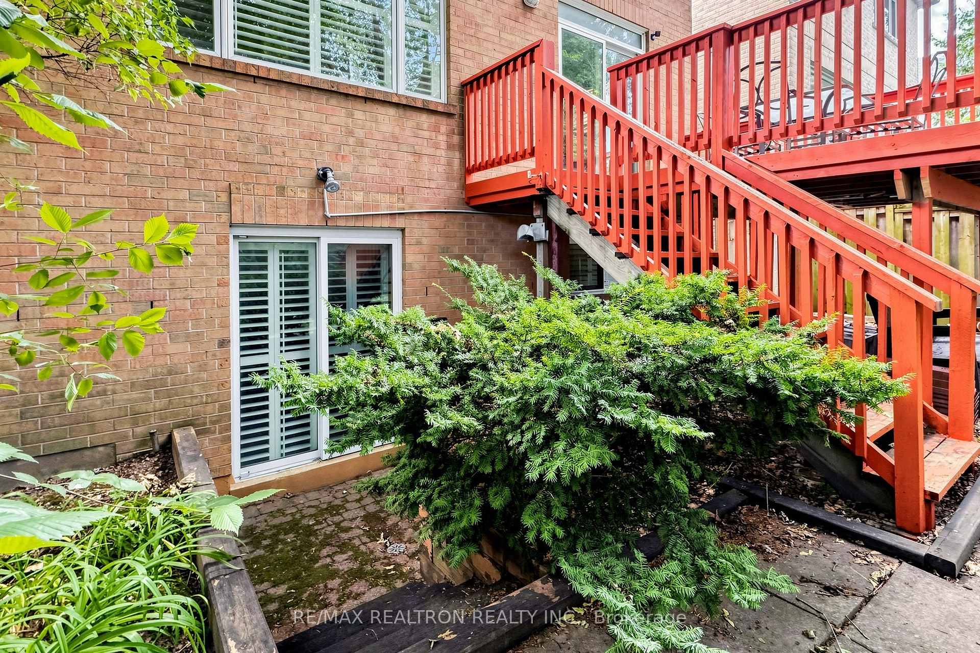 Photo 46 of 352 Deloraine Avenue, Toronto, Bedford Park-Nortown — HOMEH