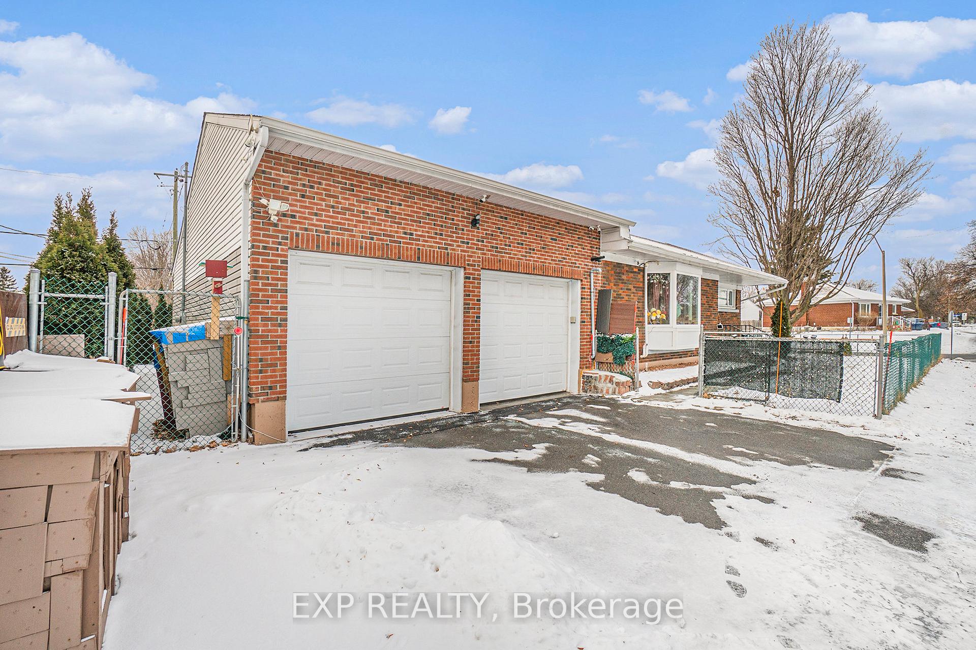 Photo 2 of 2024 Othello Avenue, Ottawa, Elmvale Acres/Urbandale — HOMEH