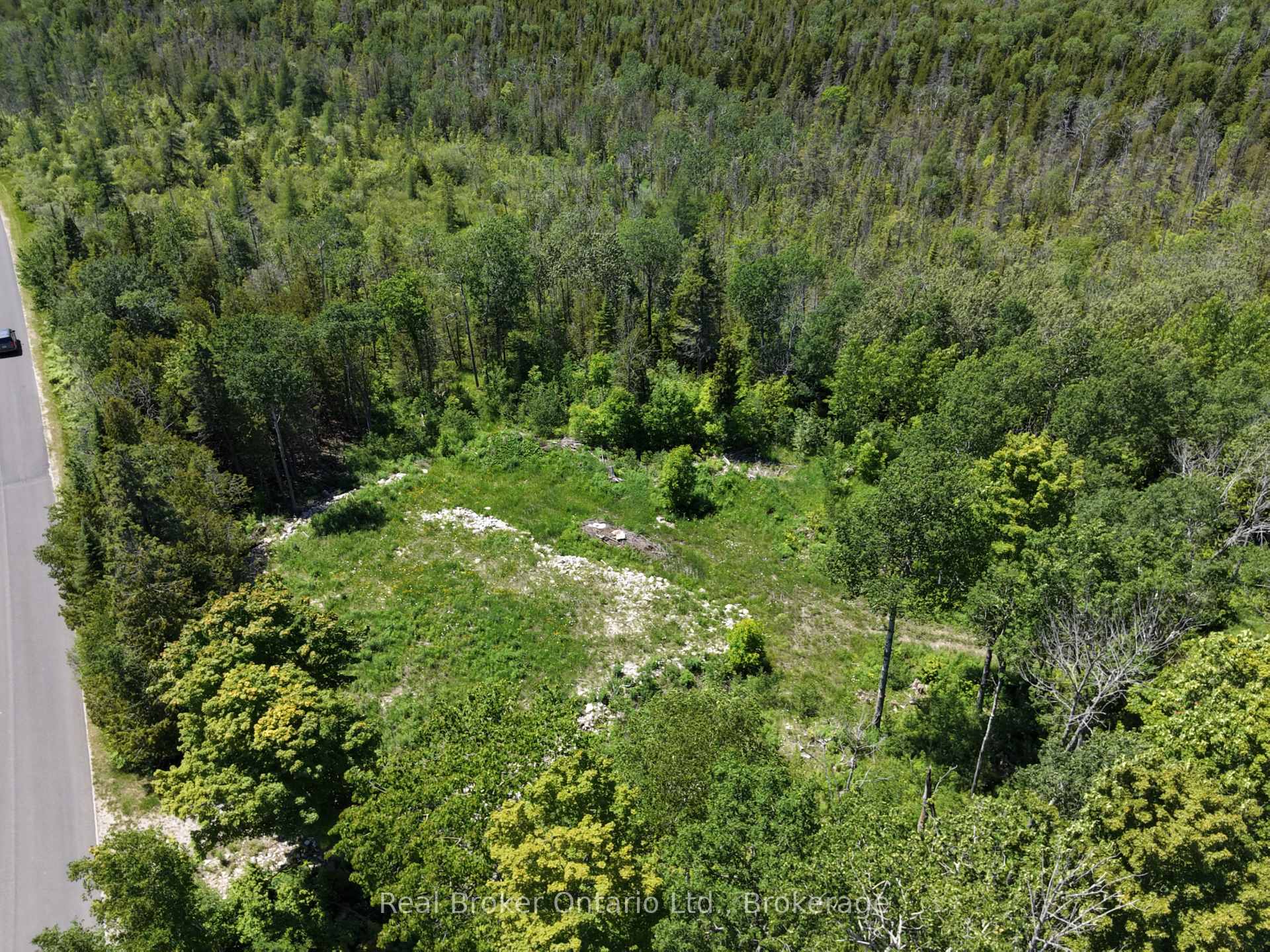 Photo 5 of 118 Tamarac Road, Northern Bruce Peninsula — HOMEH