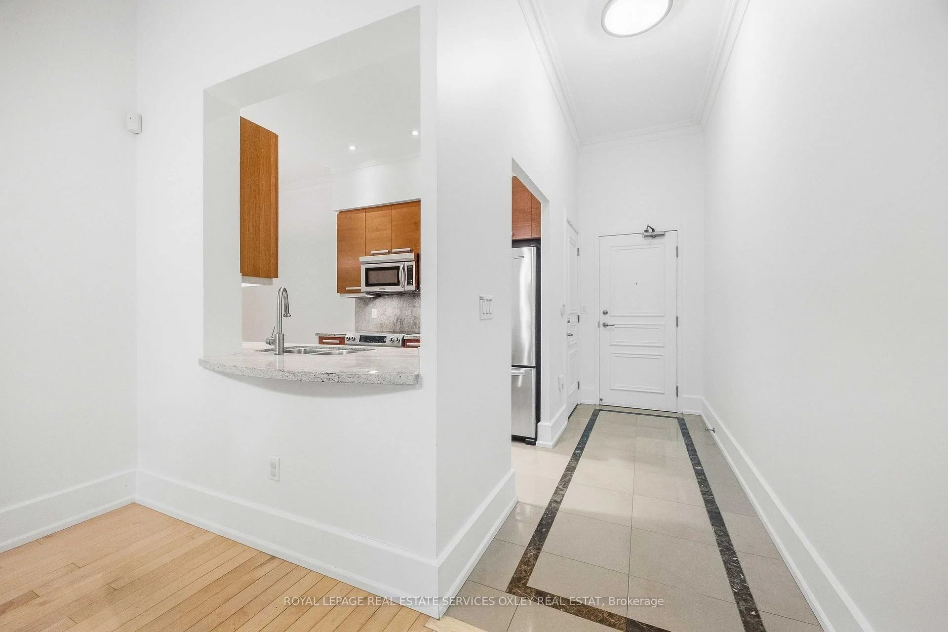 Photo 7 of Unit 101C, 662 Shepppard Avenue E, North York, Bayview Village — HOMEH