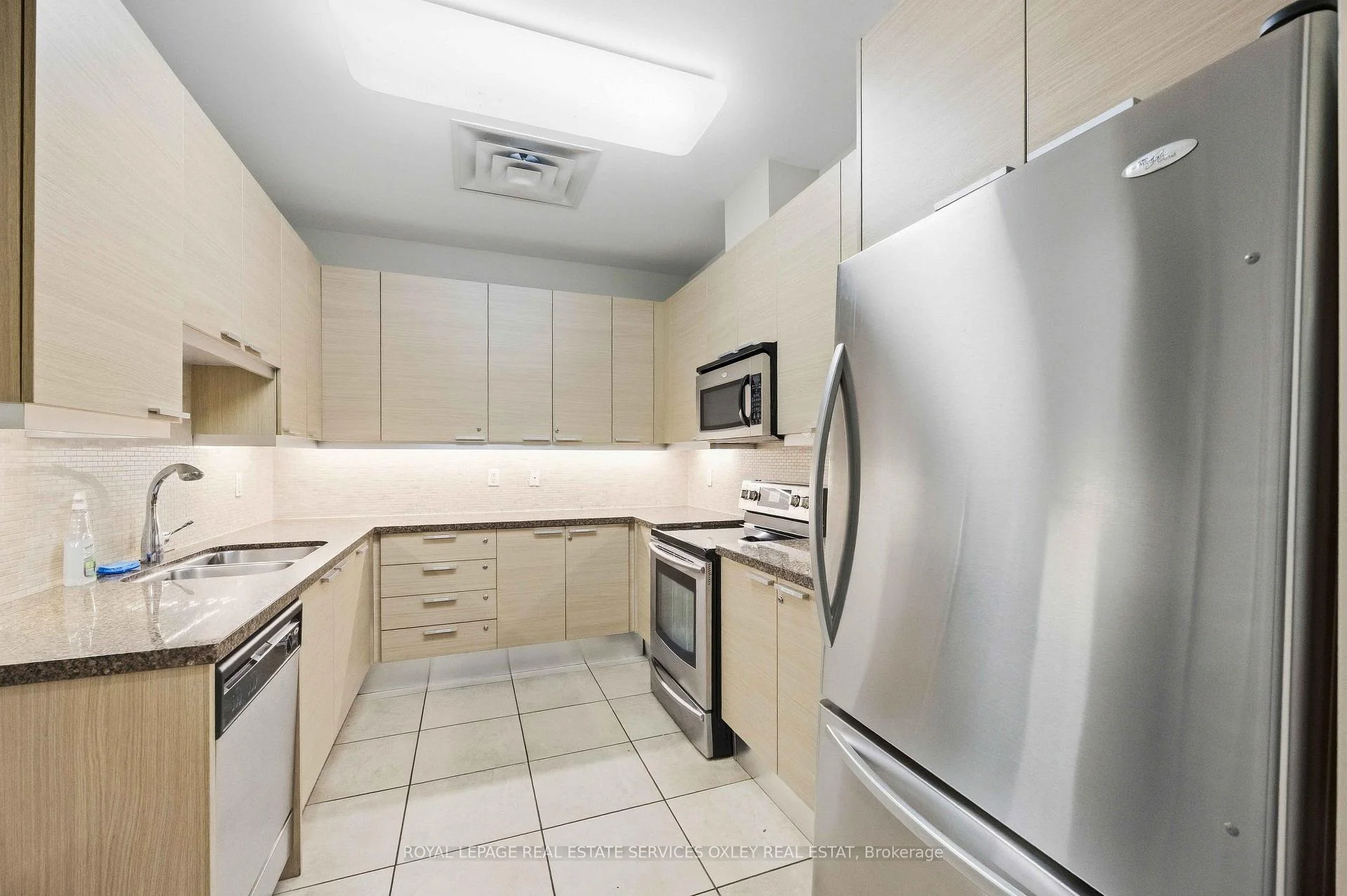 Photo 53 of Unit 101C, 662 Shepppard Avenue E, North York, Bayview Village — HOMEH