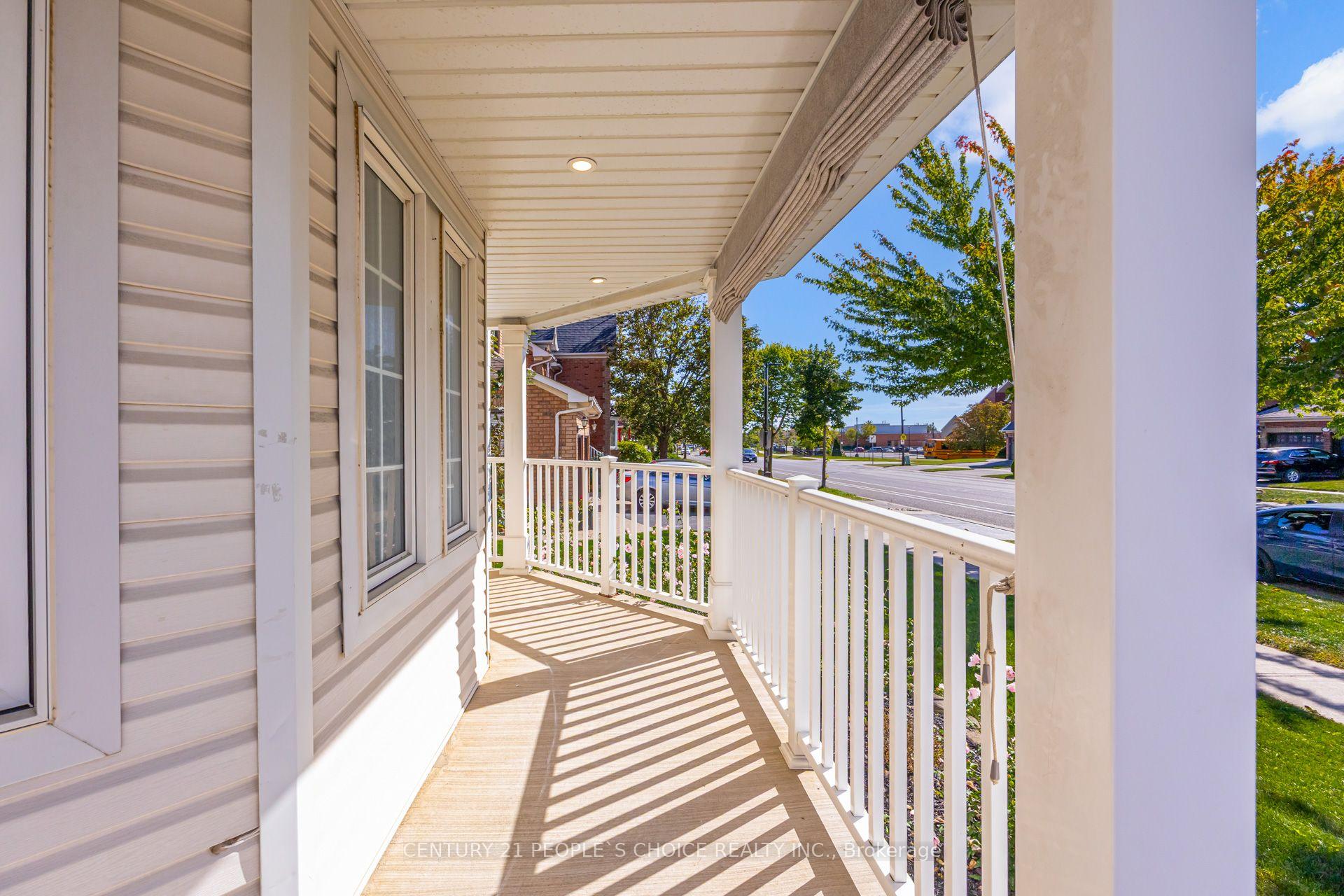 Photo 4 of 153 Watford Street, Whitby, Brooklin — HOMEH