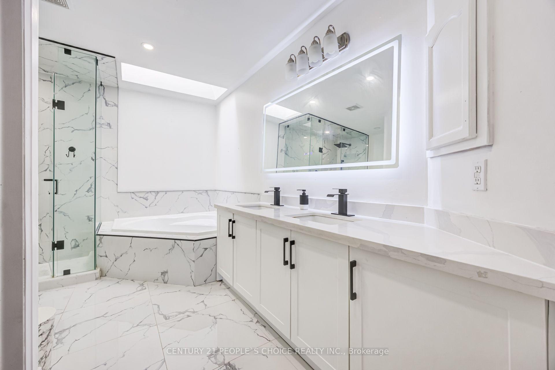 Photo 25 of 153 Watford Street, Whitby, Brooklin — HOMEH