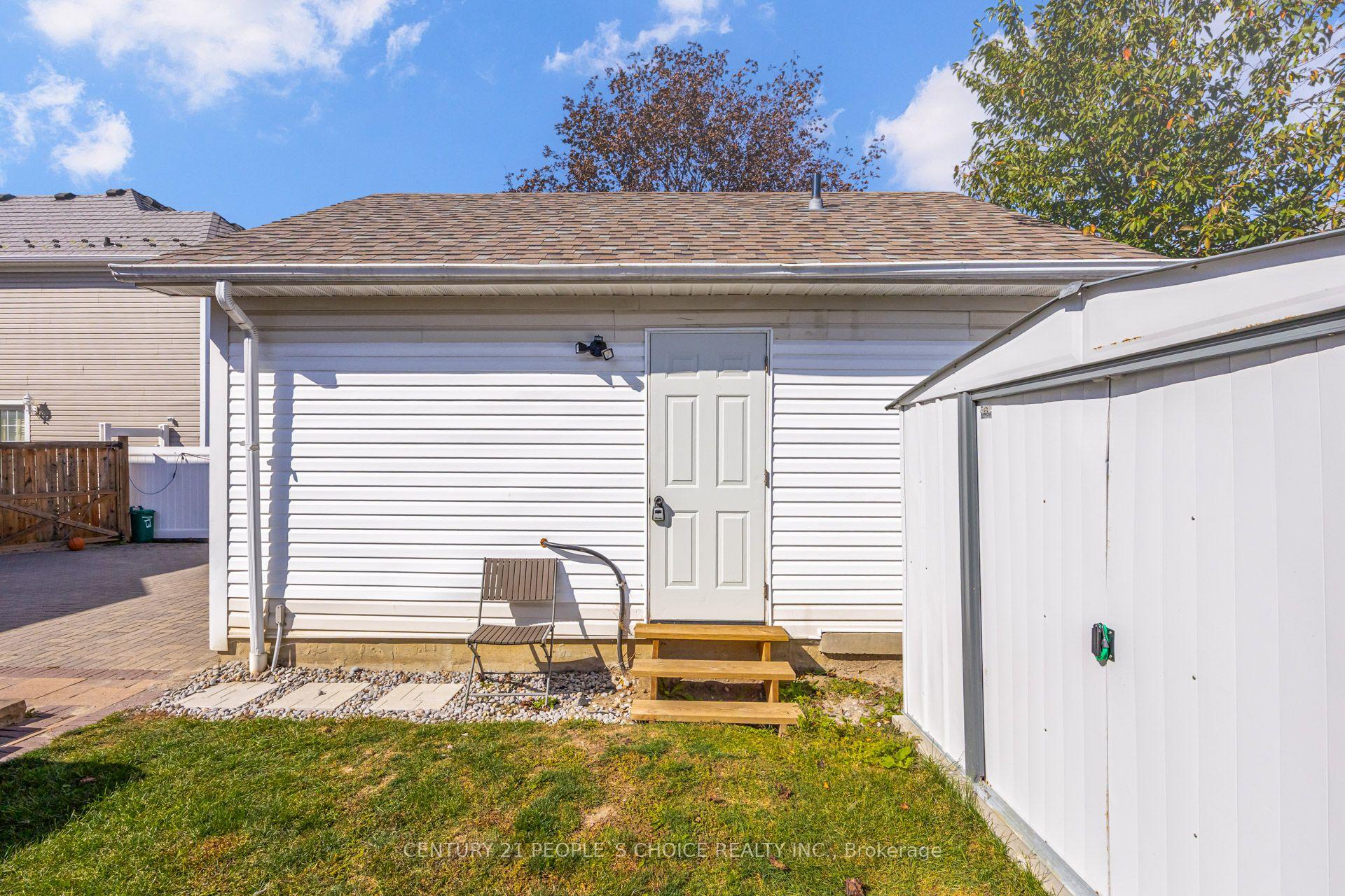 Photo 39 of 153 Watford Street, Whitby, Brooklin — HOMEH