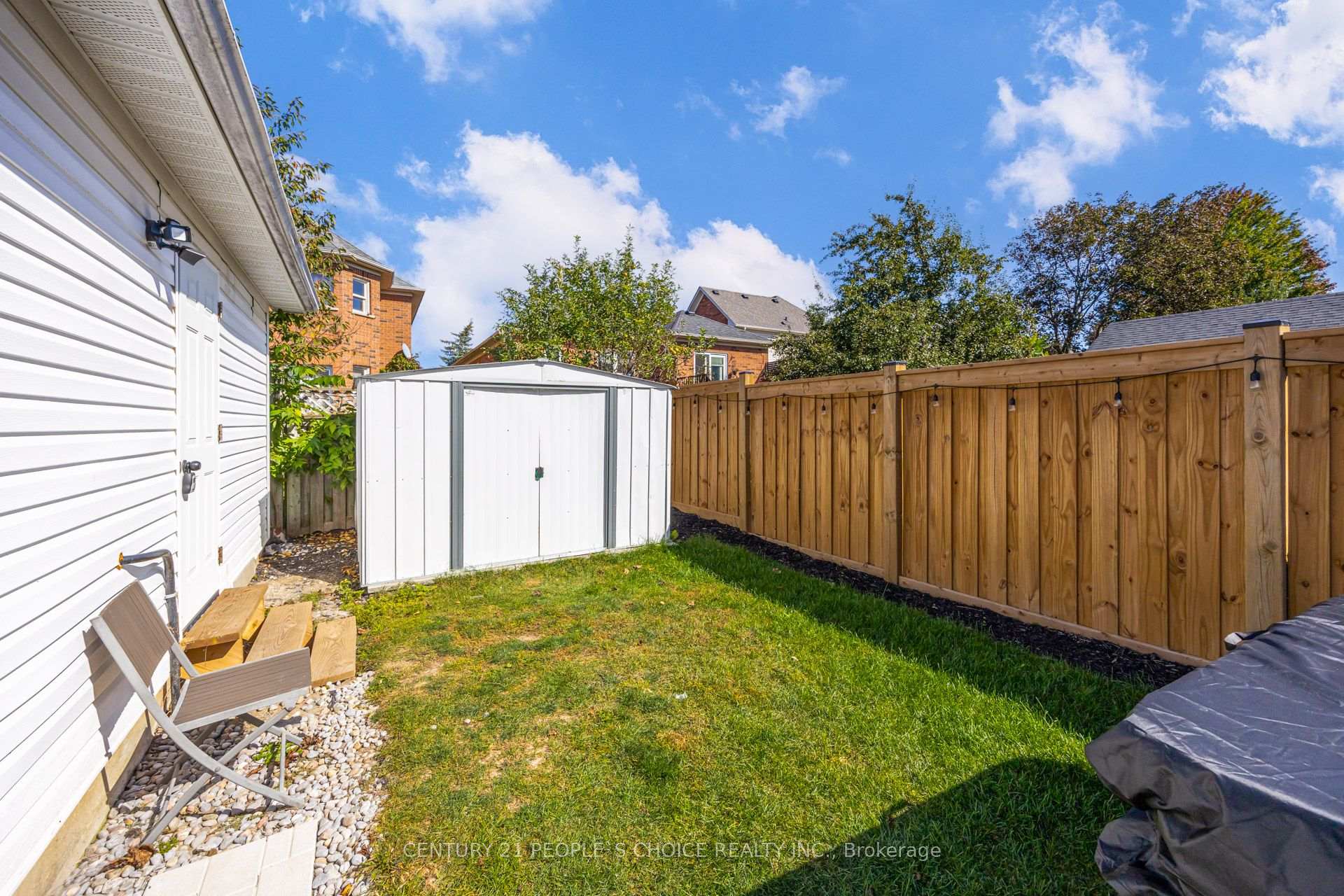 Photo 50 of 153 Watford Street, Whitby, Brooklin — HOMEH