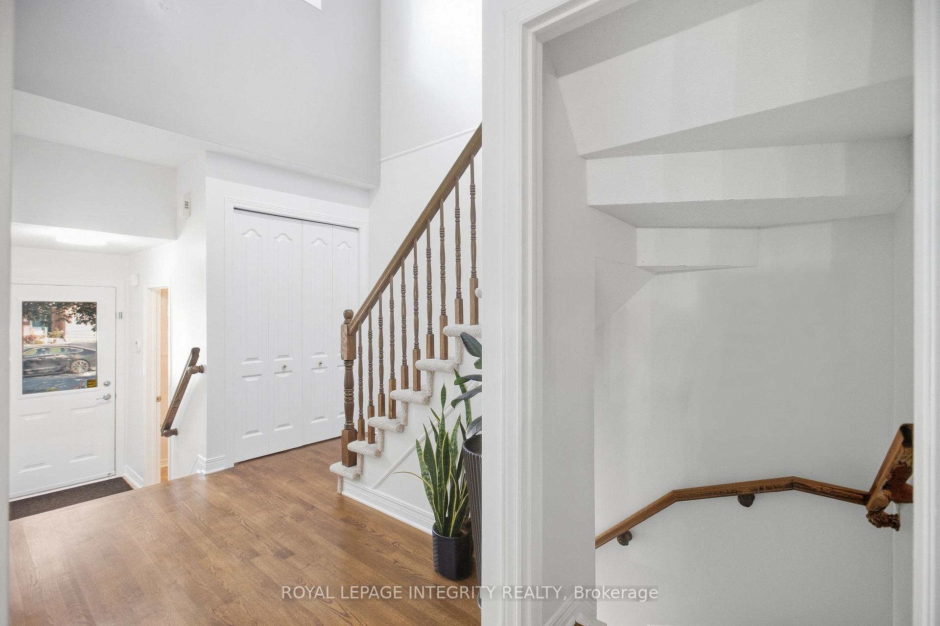 Photo 4 of 72 Redpath Drive, Ottawa, Barrhaven East — HOMEH