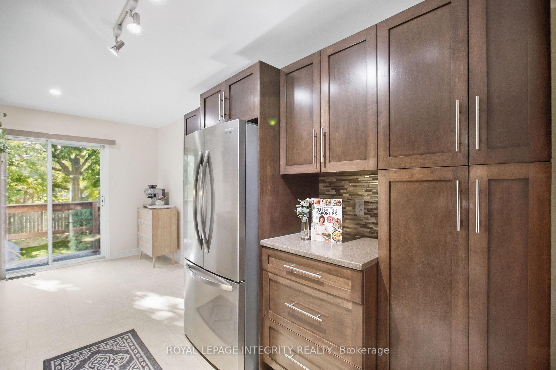 Photo 13 of 72 Redpath Drive, Ottawa, Barrhaven East — HOMEH