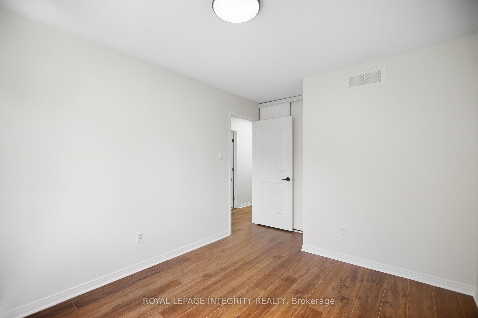 Photo 20 of 1079 Marconi Avenue, Ottawa, Kanata - Morgan's Grant/South March — HOMEH