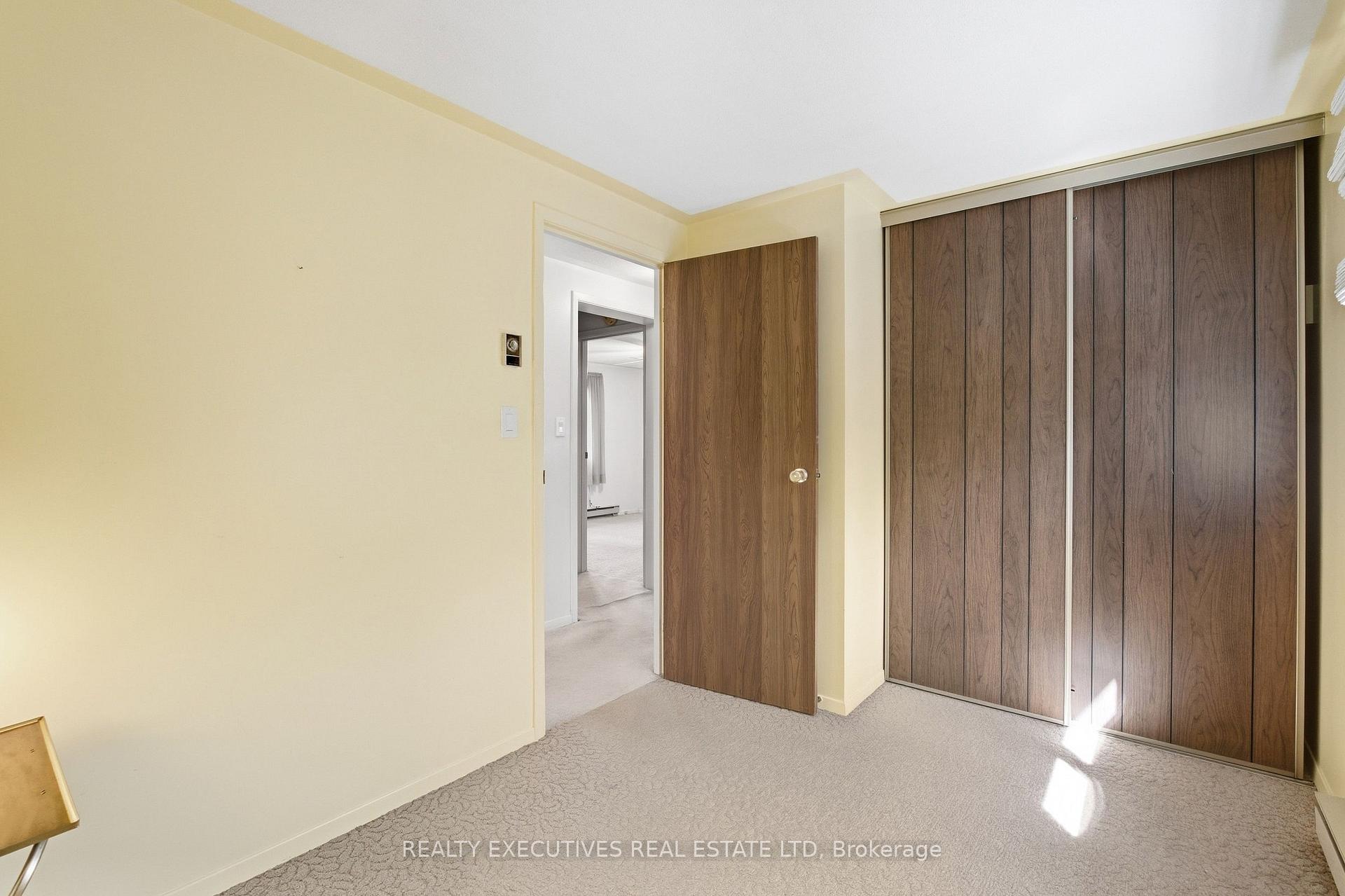 Photo 30 of 441 May Street, North Dundas, Winchester — HOMEH
