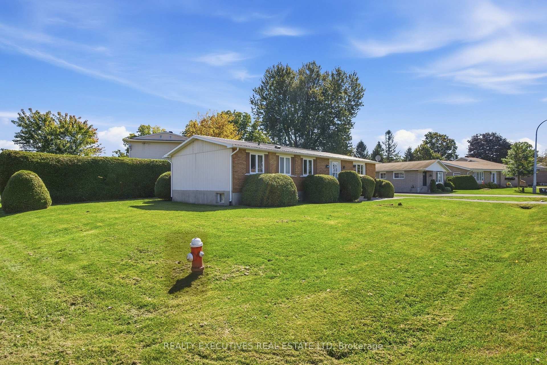Photo 38 of 441 May Street, North Dundas, Winchester — HOMEH