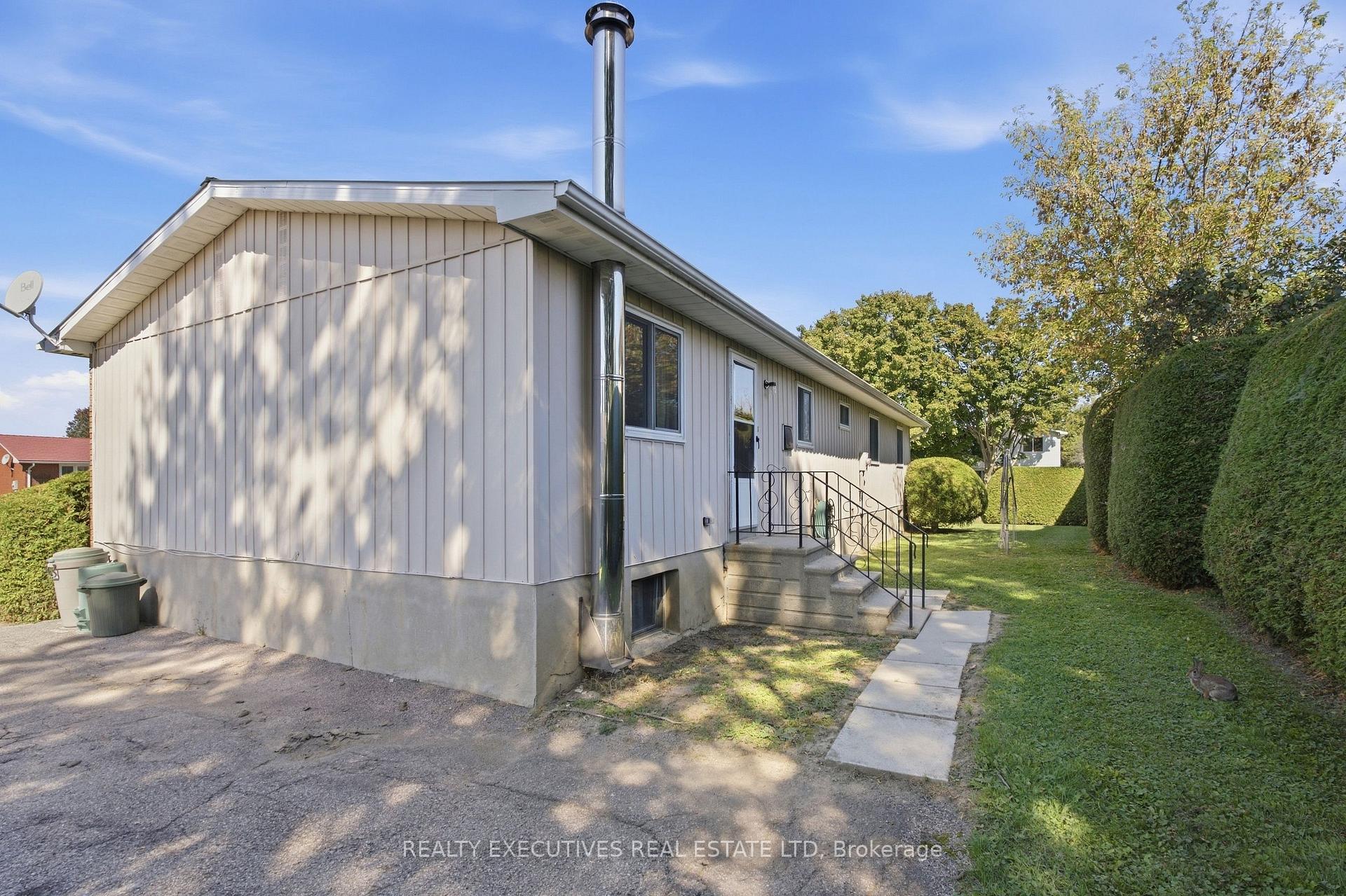 Photo 41 of 441 May Street, North Dundas, Winchester — HOMEH