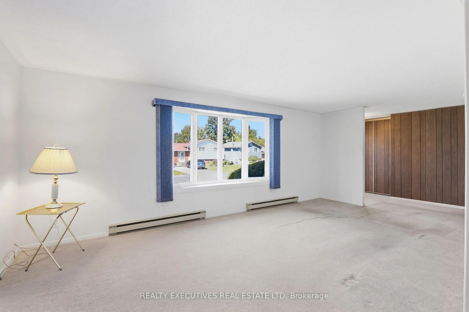 Photo 27 of 441 May Street, North Dundas, Winchester — HOMEH