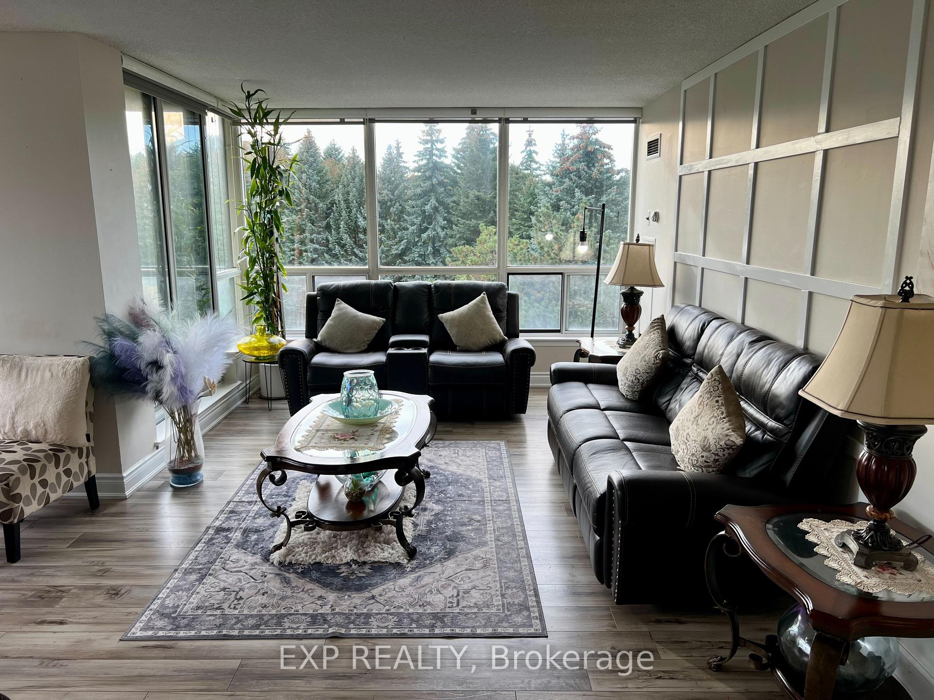 Photo 13 of Unit 412, 10 Laurelcrest Street, Brampton, Bramalea Road South Gateway — HOMEH
