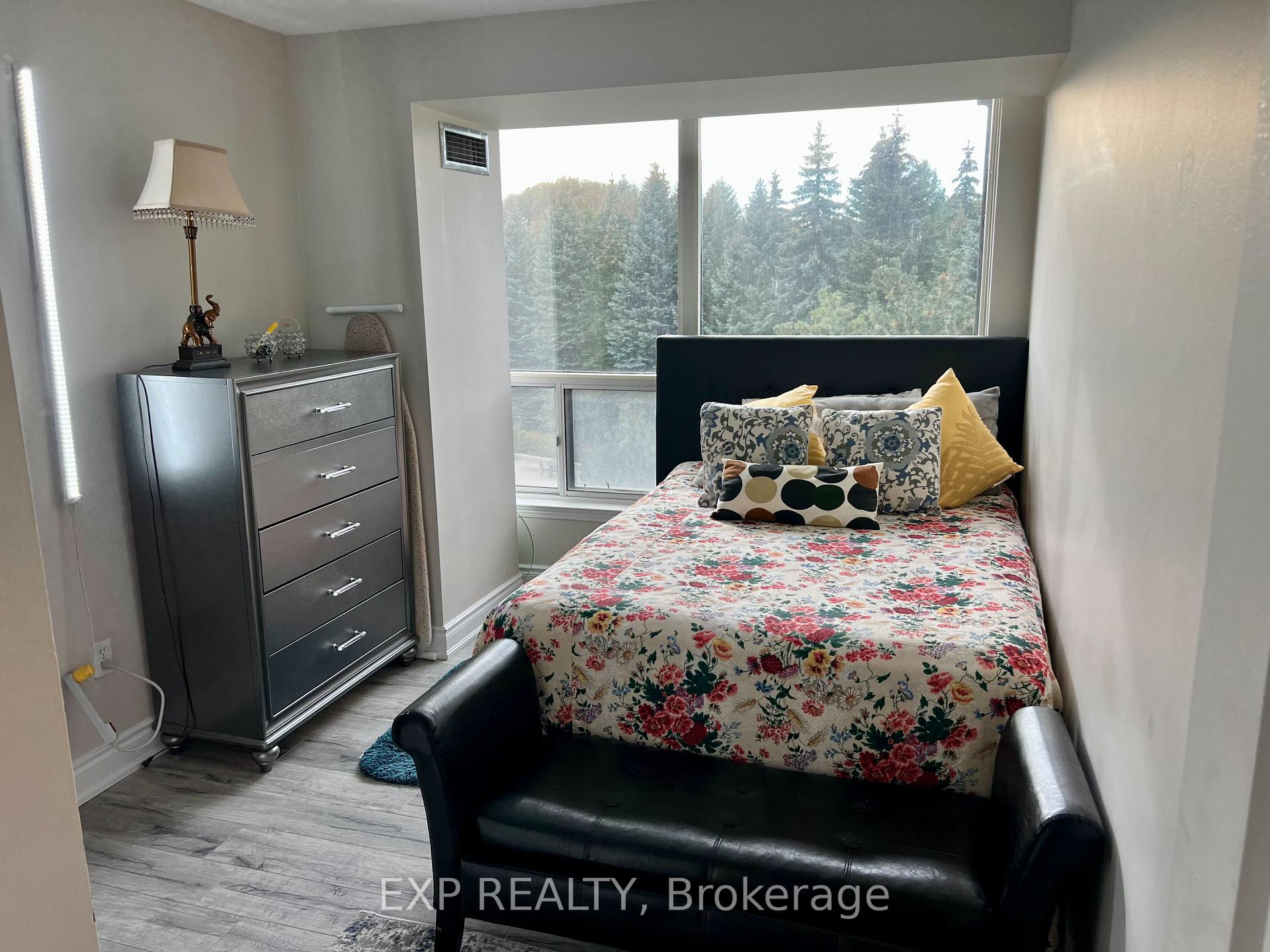 Photo 31 of Unit 412, 10 Laurelcrest Street, Brampton, Bramalea Road South Gateway — HOMEH