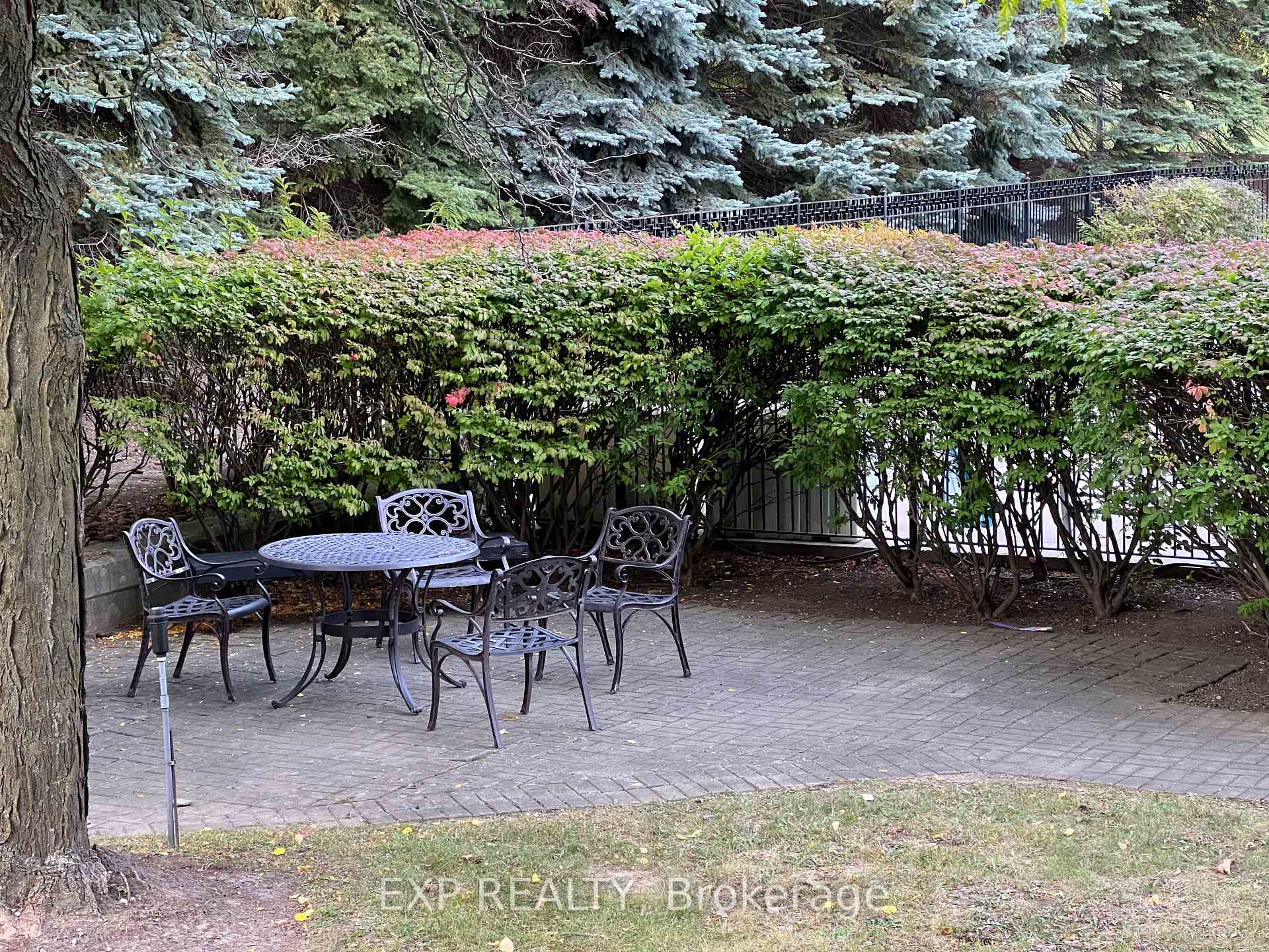 Photo 36 of Unit 412, 10 Laurelcrest Street, Brampton, Bramalea Road South Gateway — HOMEH
