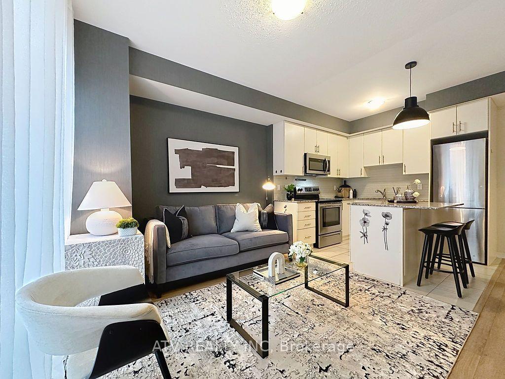 Photo 3 of Unit 35, 26 Fieldway Road, Etobicoke, Islington-City Centre West — HOMEH