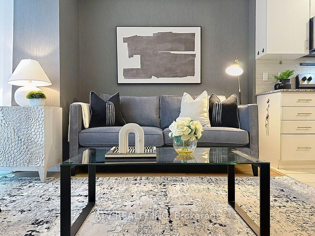 Photo 1 of Unit 35, 26 Fieldway Road, Etobicoke, Islington-City Centre West — HOMEH