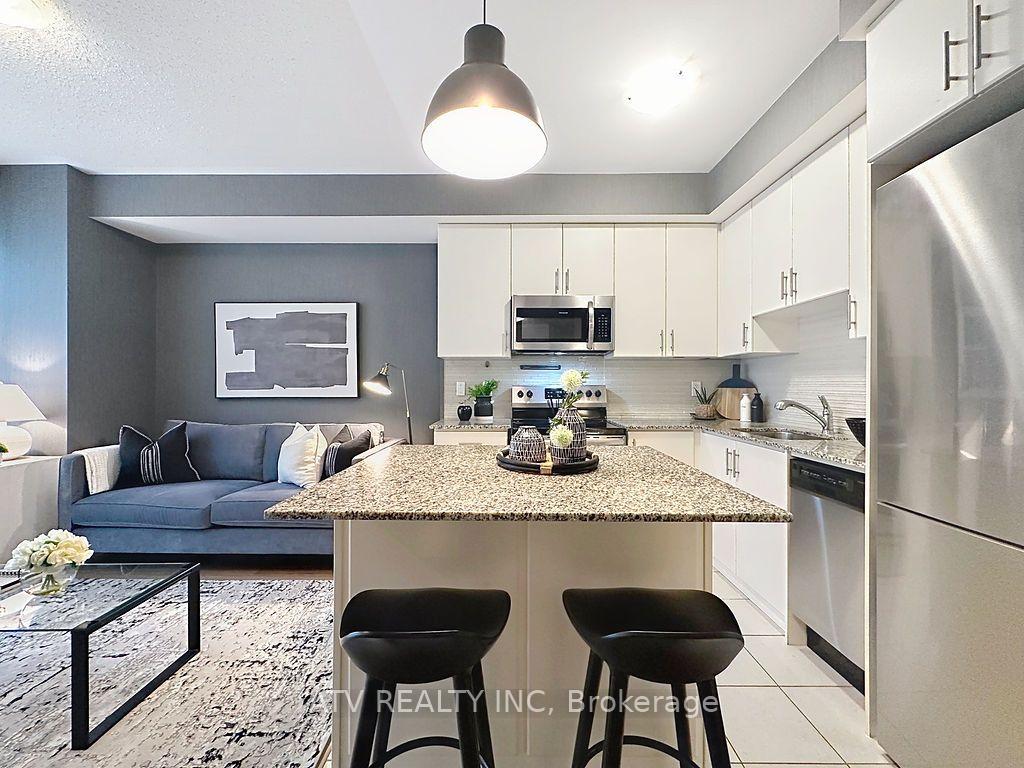 Photo 5 of Unit 35, 26 Fieldway Road, Etobicoke, Islington-City Centre West — HOMEH