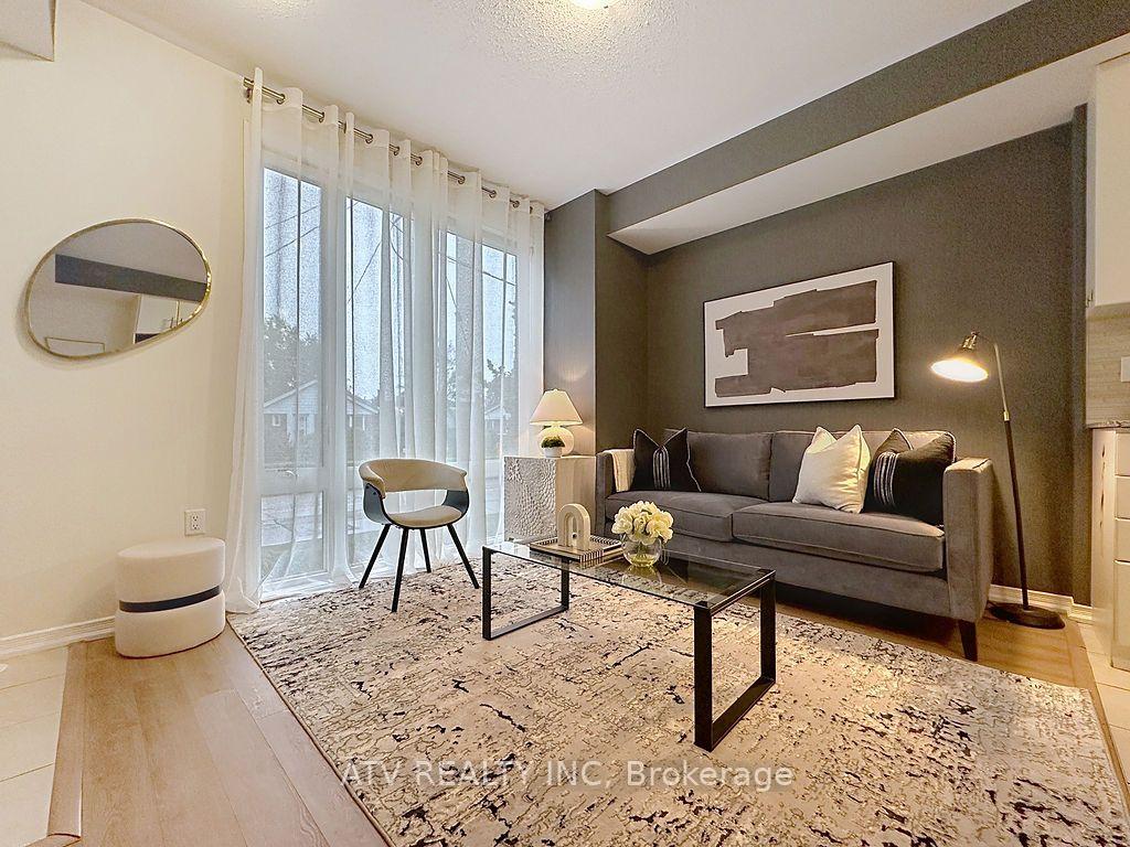Photo 6 of Unit 35, 26 Fieldway Road, Etobicoke, Islington-City Centre West — HOMEH