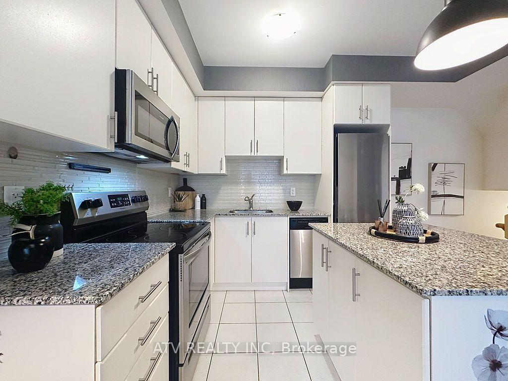 Photo 13 of Unit 35, 26 Fieldway Road, Etobicoke, Islington-City Centre West — HOMEH