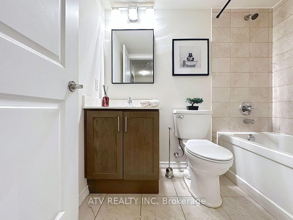 Photo 36 of Unit 35, 26 Fieldway Road, Etobicoke, Islington-City Centre West — HOMEH