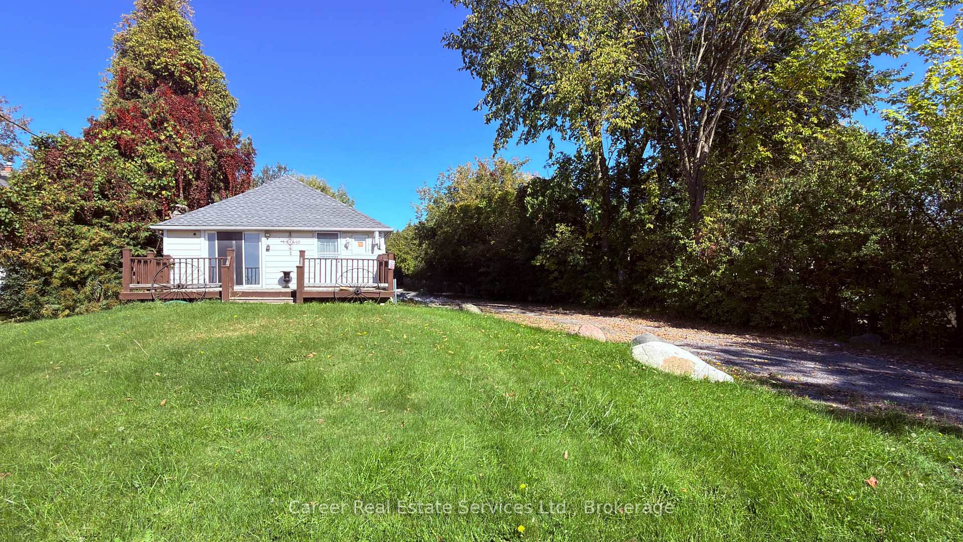 Photo 2 of 2138 Highway No 2 Road, Clarington, Rural Clarington — HOMEH